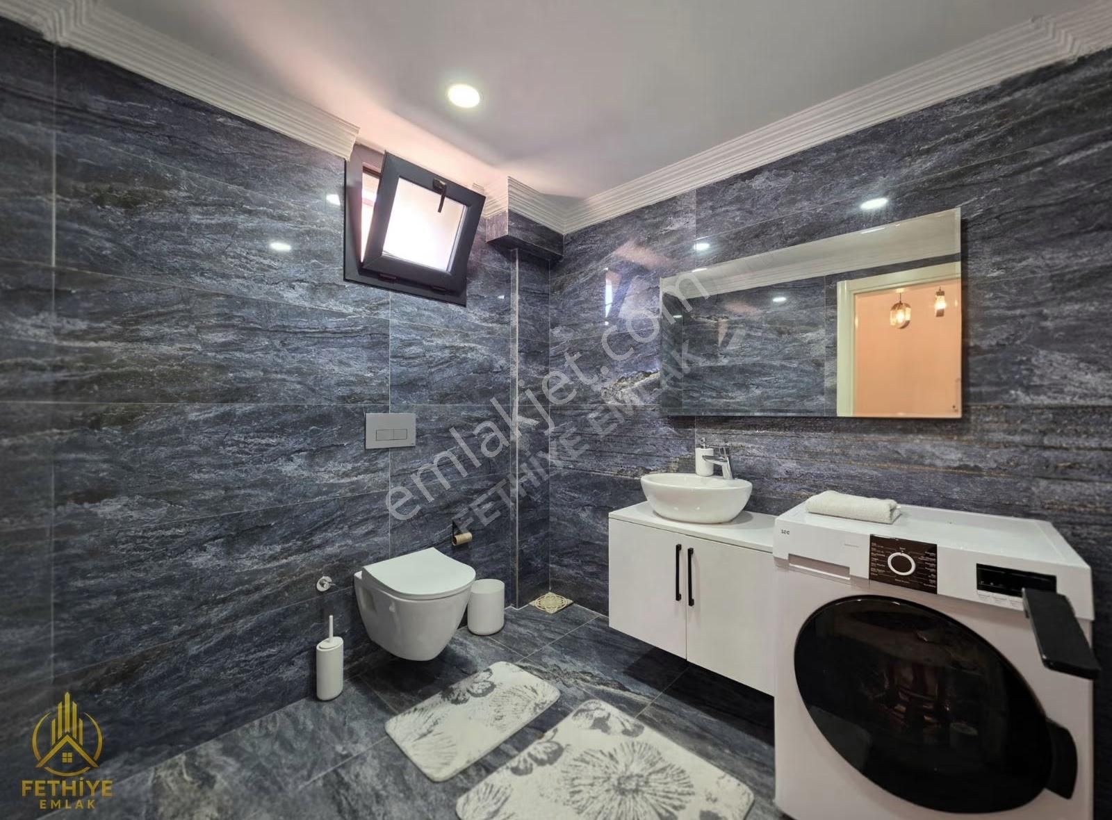 Fethiye Çiftlik Mahallesinde 10+1 490m2 Havuzlu Bahçeli Villa - Görsel 31