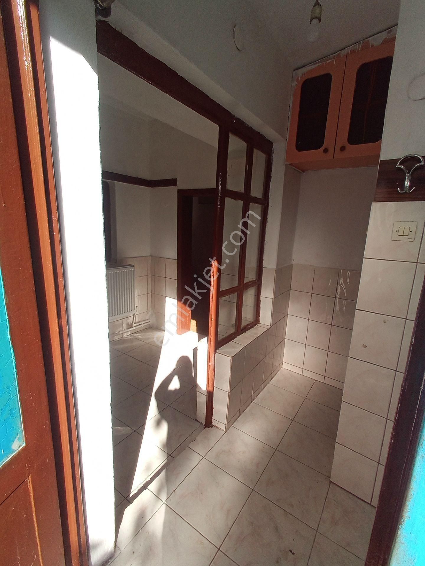 Isparta/merkez Halife Sultan Mahallesinde 2+1 Doğalgazlı Müstakil Ev. - Görsel 4