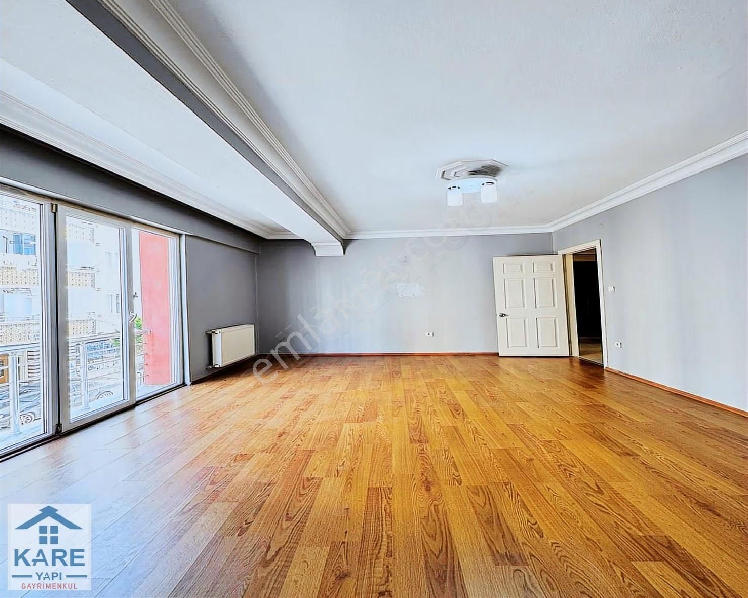 Acil Esenyurt Talatpaşa Ebeveyn Banyolu Geniş 2+1 Satılık Daire