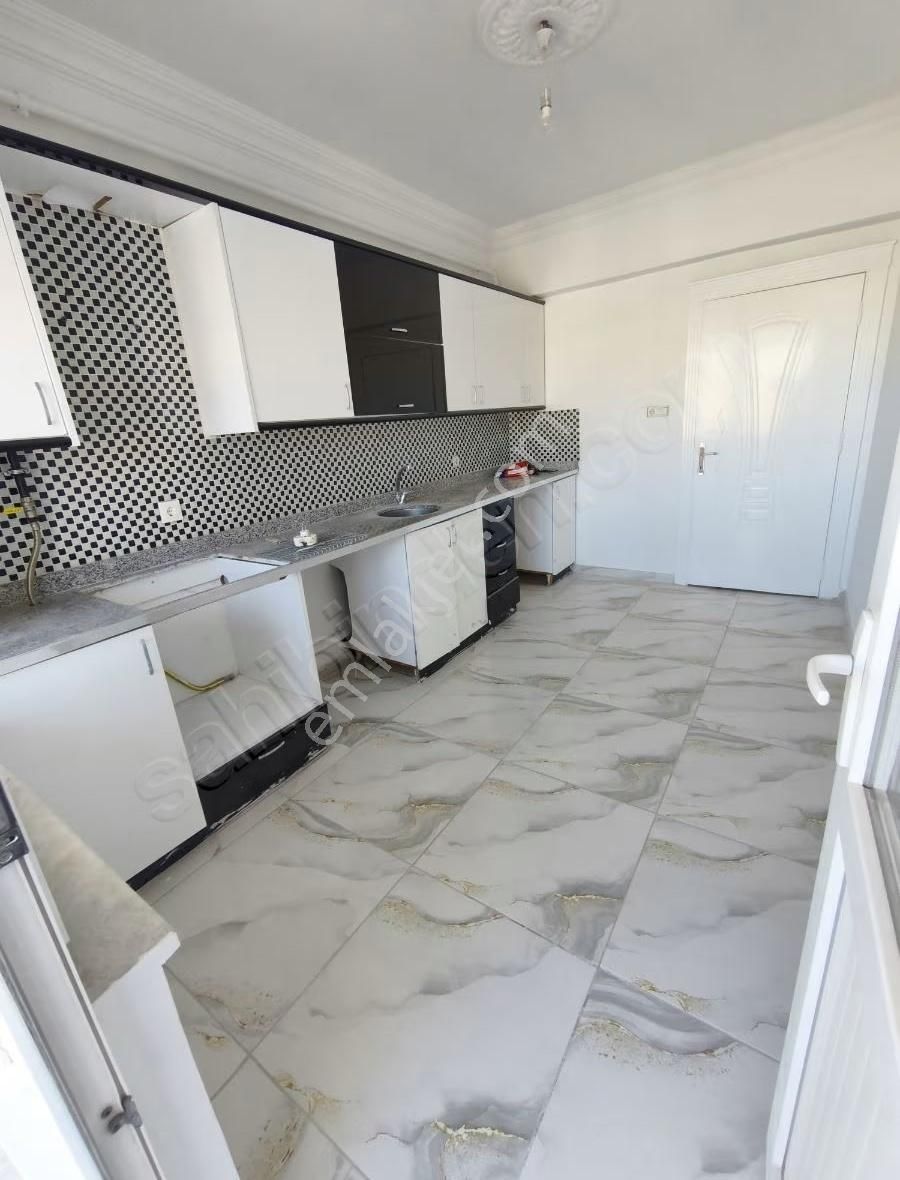 Seyran Emlak'tan Gaziray Yanında Satılık Çok Geniş 3+1 Daire - Görsel 5