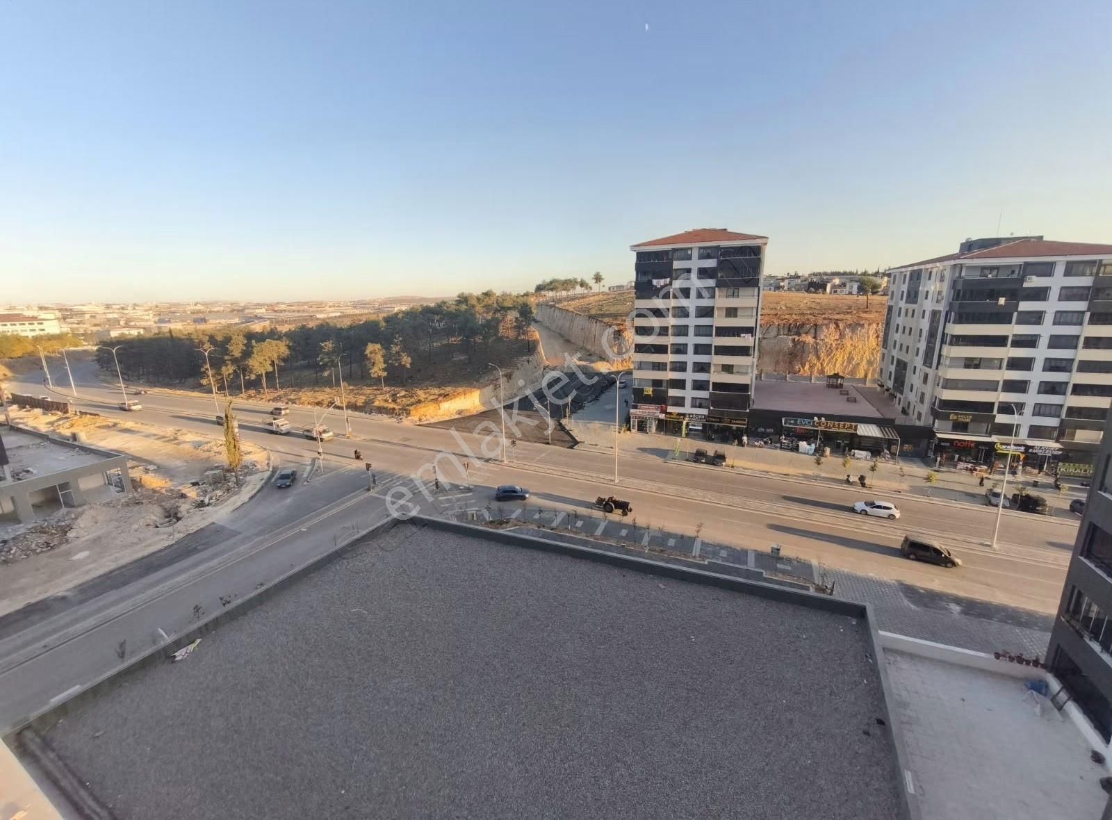 Seyran Emlak'tan Satılık 2.5+1 Sıfır Oturuma Hazır Daire - Görsel 17