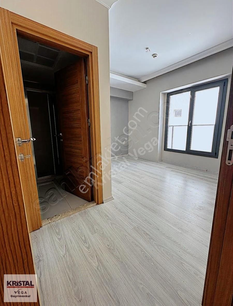 Bornova Yeşilova Mh. Trıo Lıfe Sitesi Satılık 2+1 Daire - Görsel 16