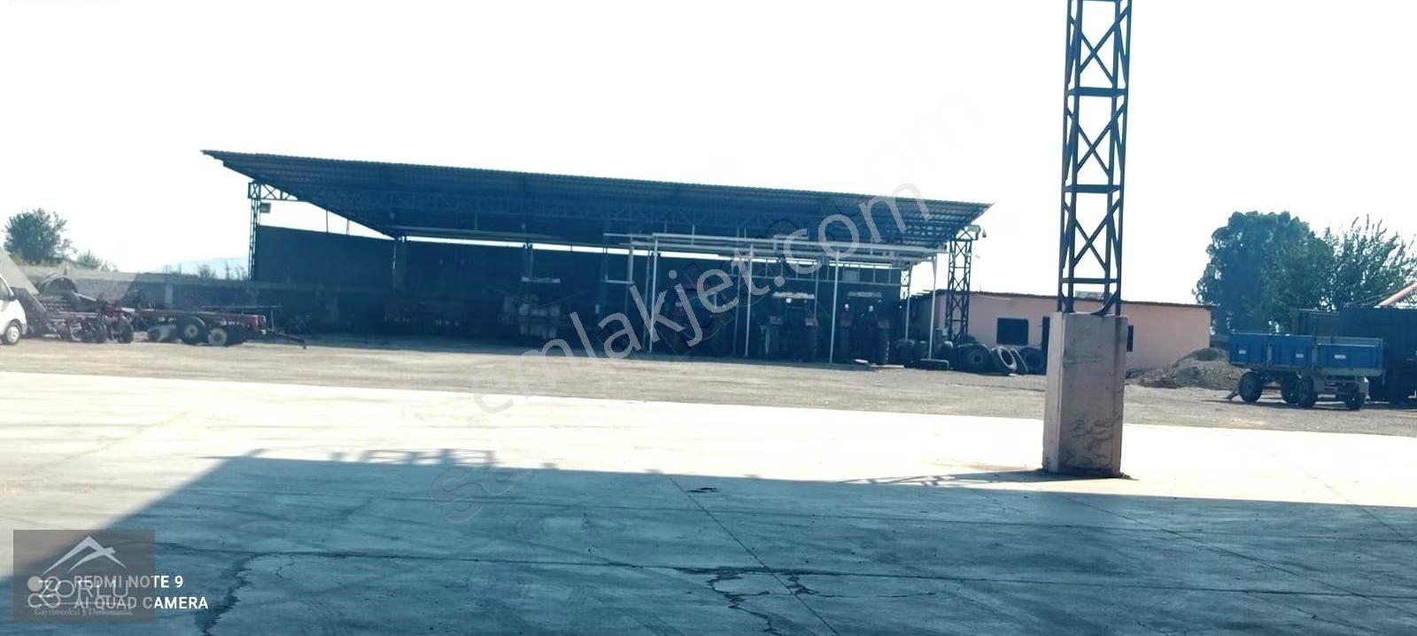 Zorlu Gayrimenkul'den Ceyhan'da 4000m2 Yıllık Kiralık Depolama - Görsel 2