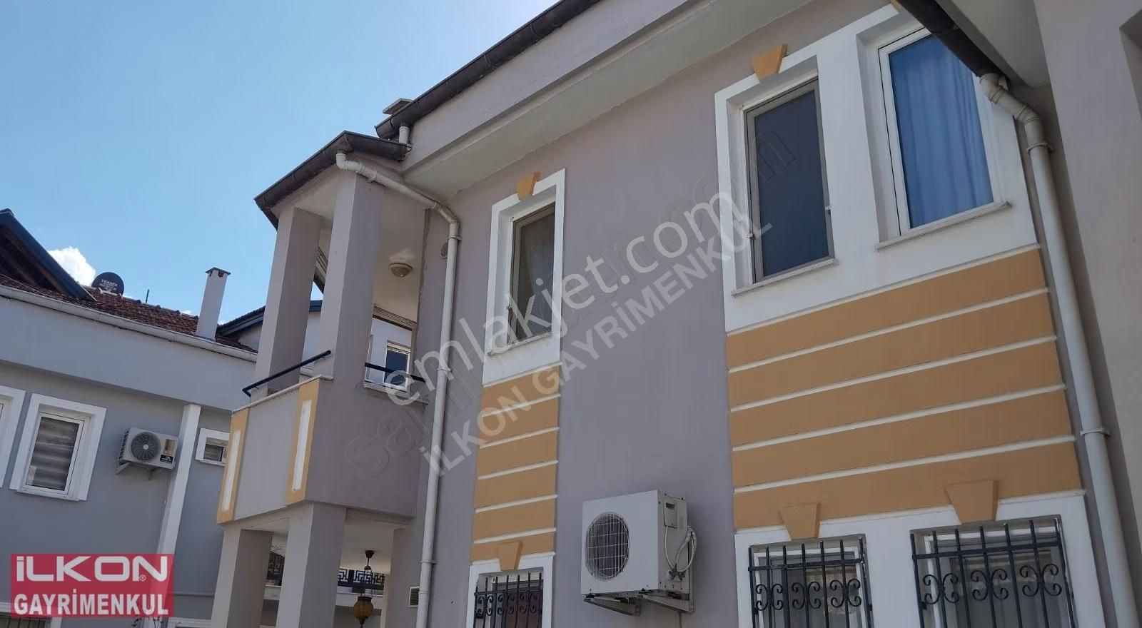 İlkon'dan Foça'da Havuzlu Sitede Satılık 3+1 Çatı Dubleks Daire - Görsel 25
