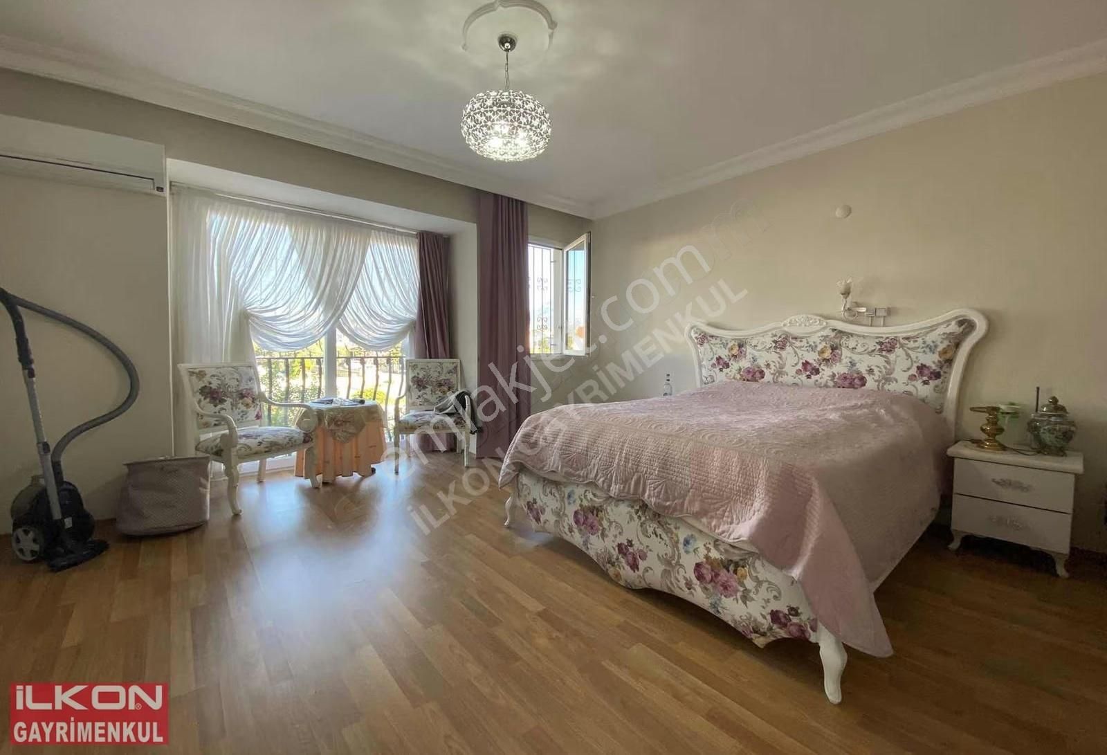 Fethiye Foça Mah'de İlkon'dan Satılık 4+1 Bahçeli Villa - Görsel 5