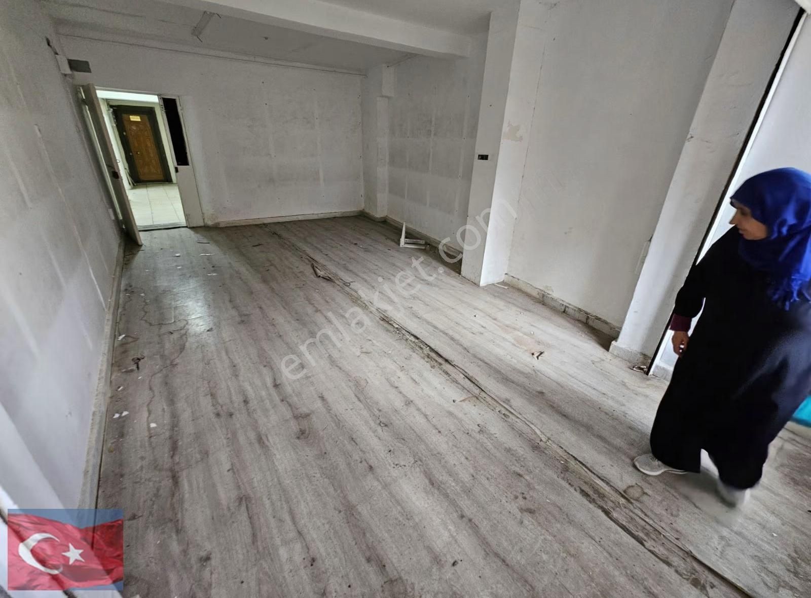 Beyazıt Laleli Arası İşlek Faal Bir Konumda Ufuk İş Merkezinde - Görsel 6