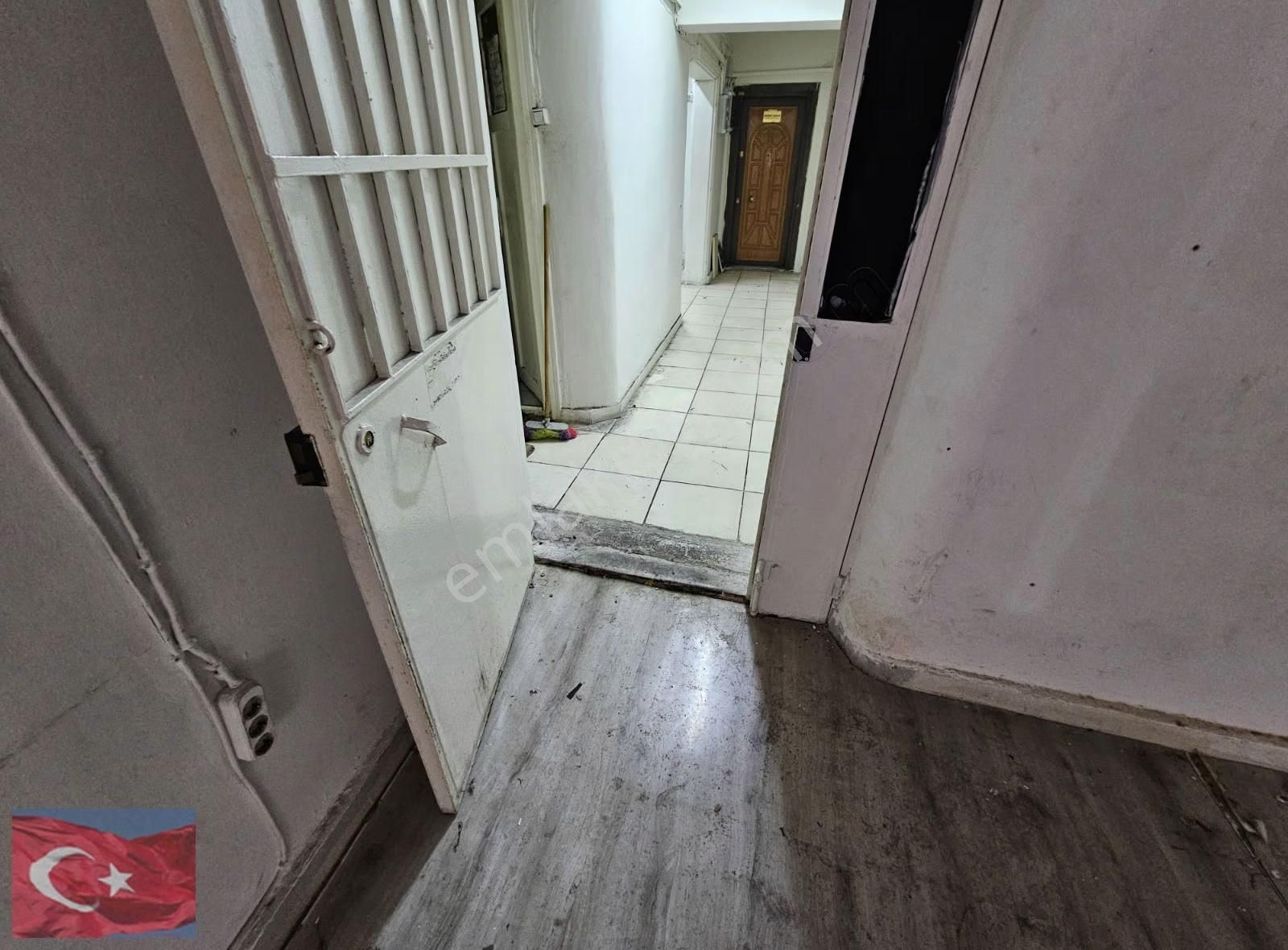 Beyazıt Laleli Arası İşlek Faal Bir Konumda Ufuk İş Merkezinde - Görsel 17