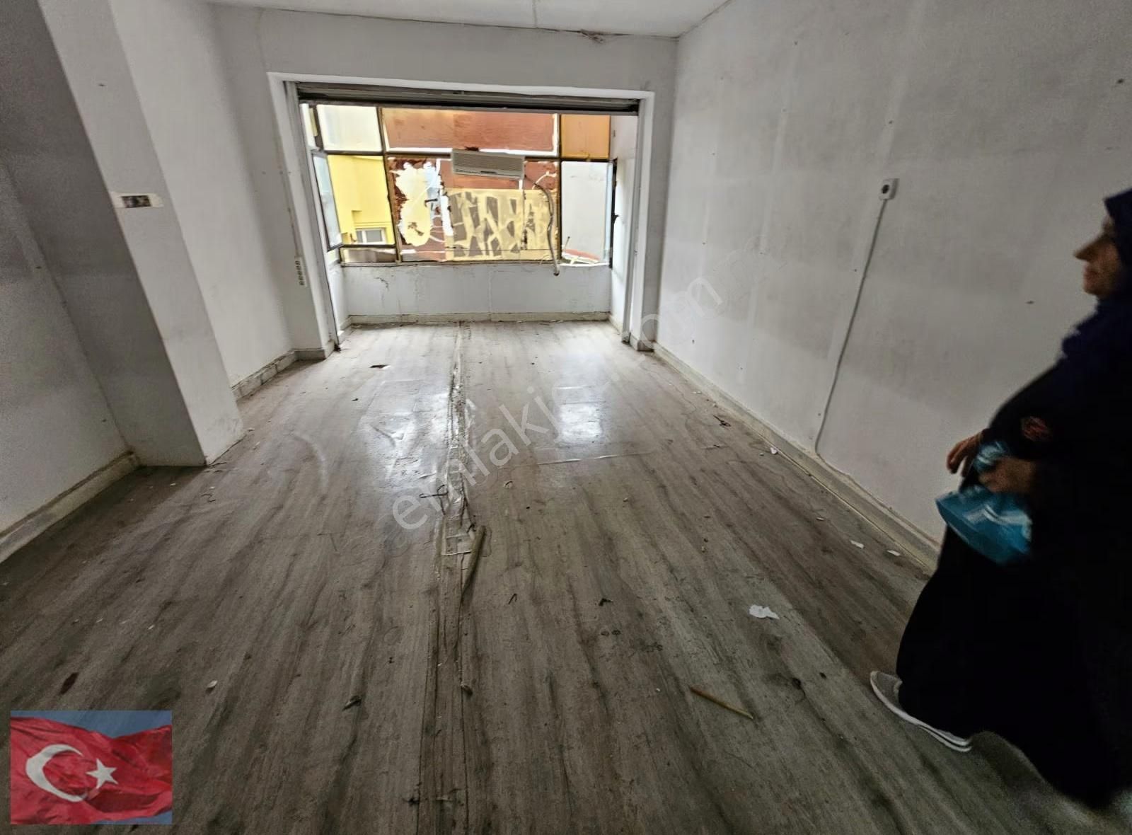Beyazıt Laleli Arası İşlek Faal Bir Konumda Ufuk İş Merkezinde - Görsel 8
