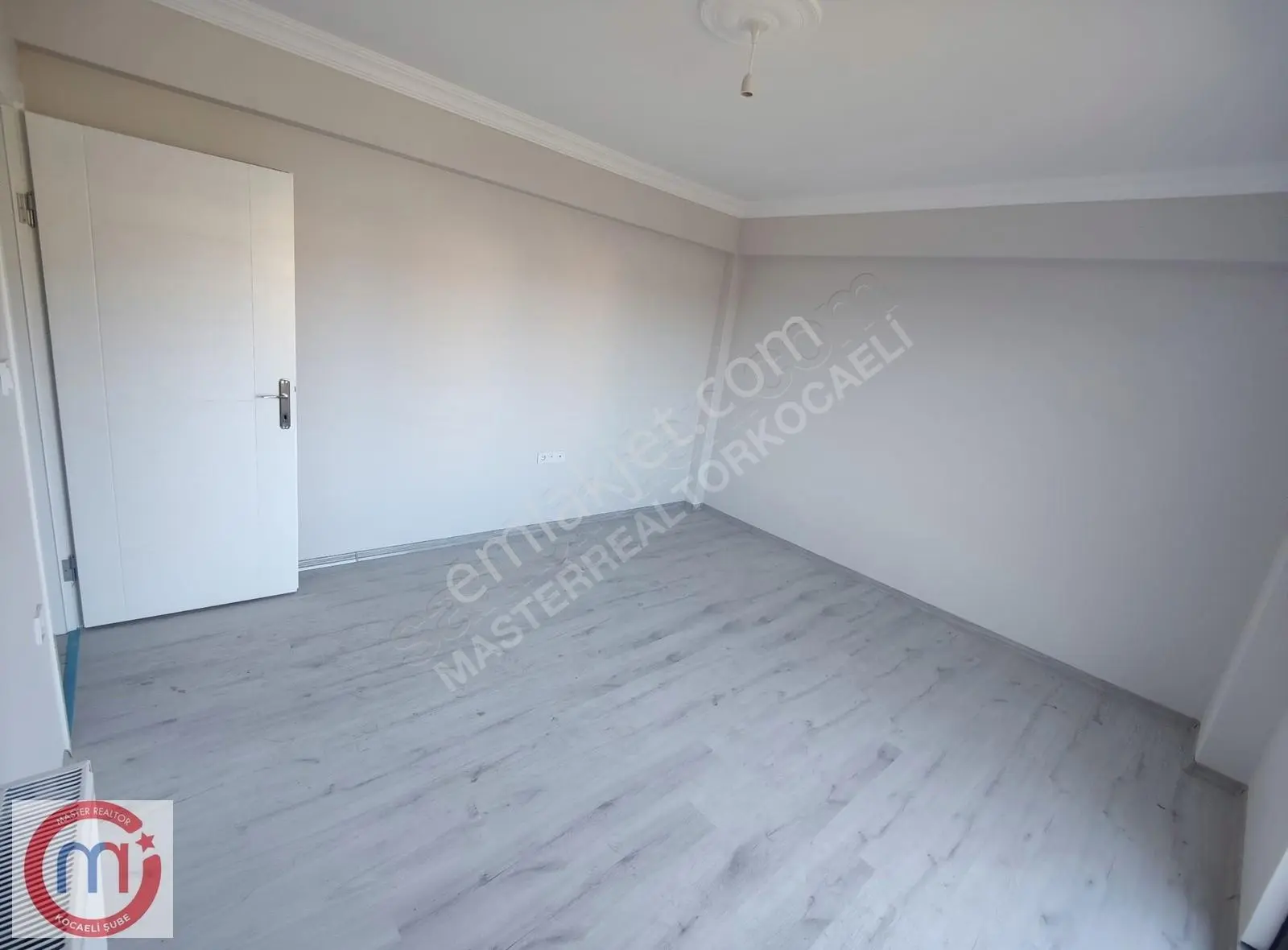 Master Realtor'den Kuruçeşme Hatipköy'de Kiralık 2+1 0 Daire - Görsel 5
