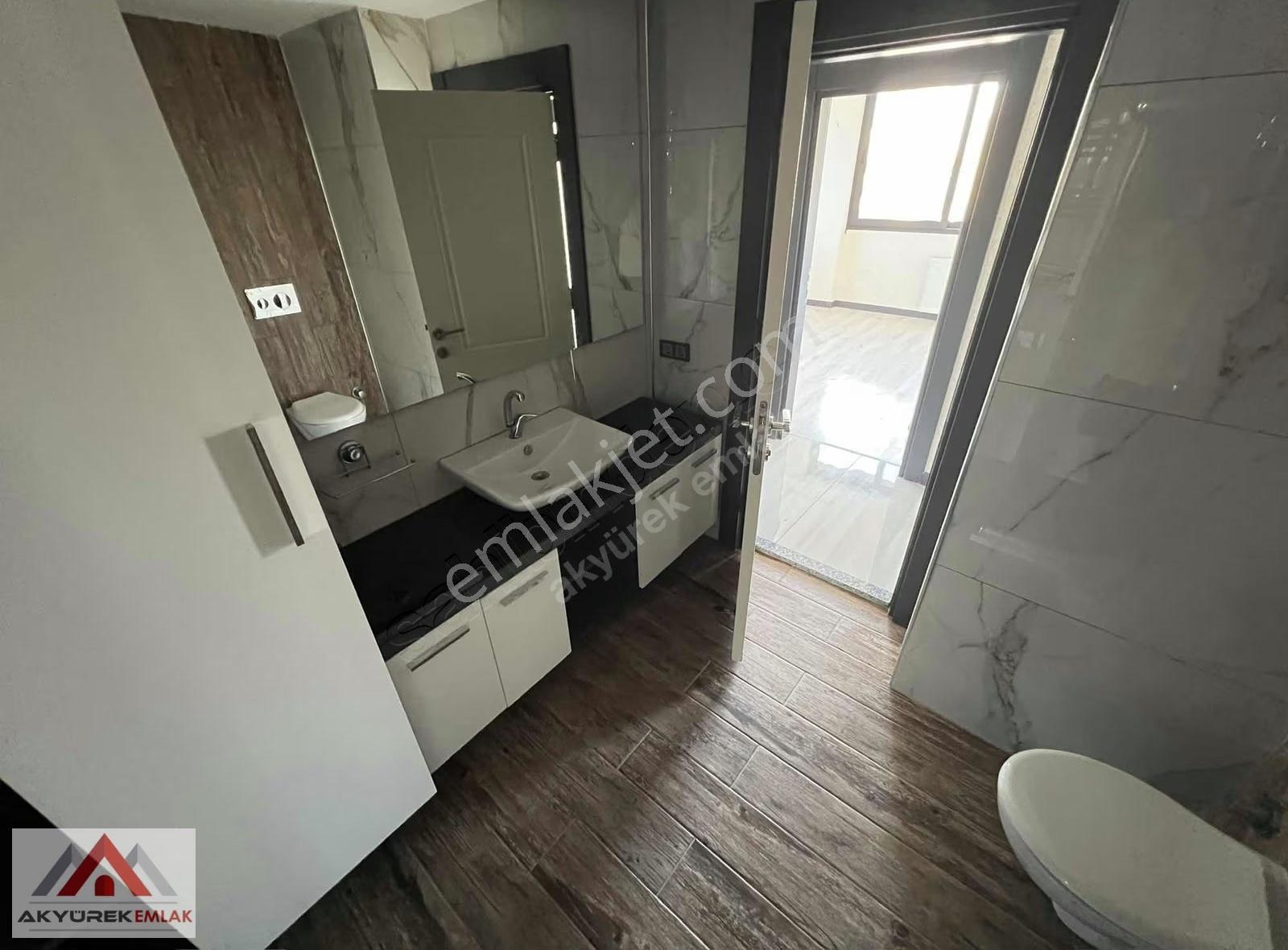 Akyürek'ten Çift Mutfak 2 Salon İmkanı Lüx 4+1 Geniş Ev Fırsatı! - Görsel 24