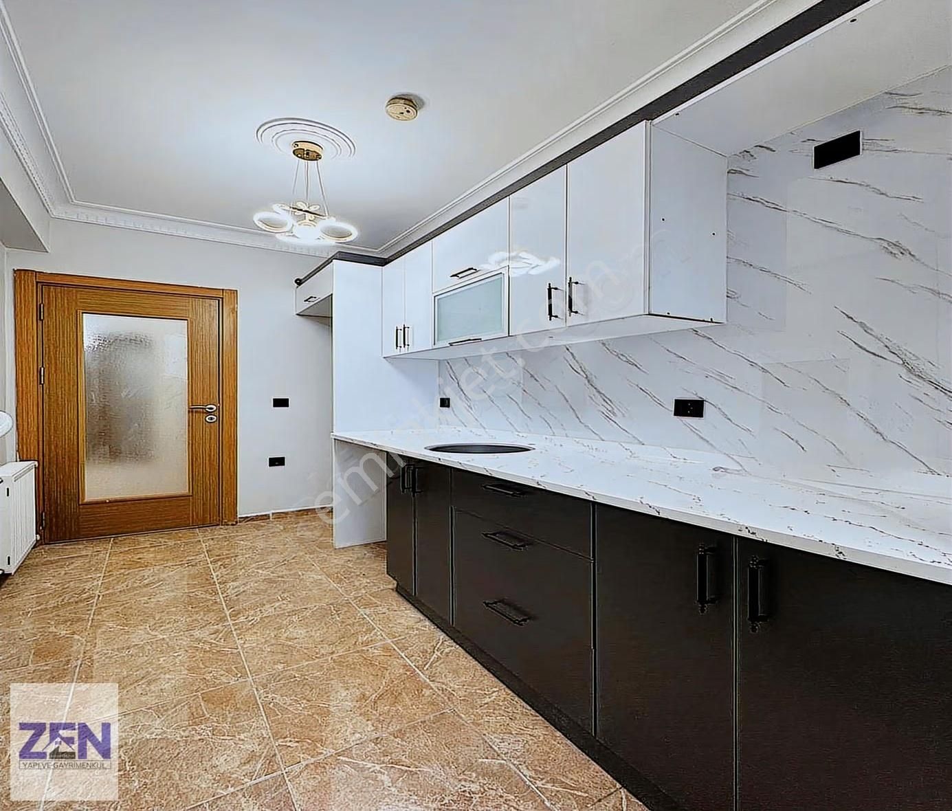 Acil! Merkezi Konumda Krediye Uygun Balkonlu 2+1 Satılık Daire! - Görsel 29