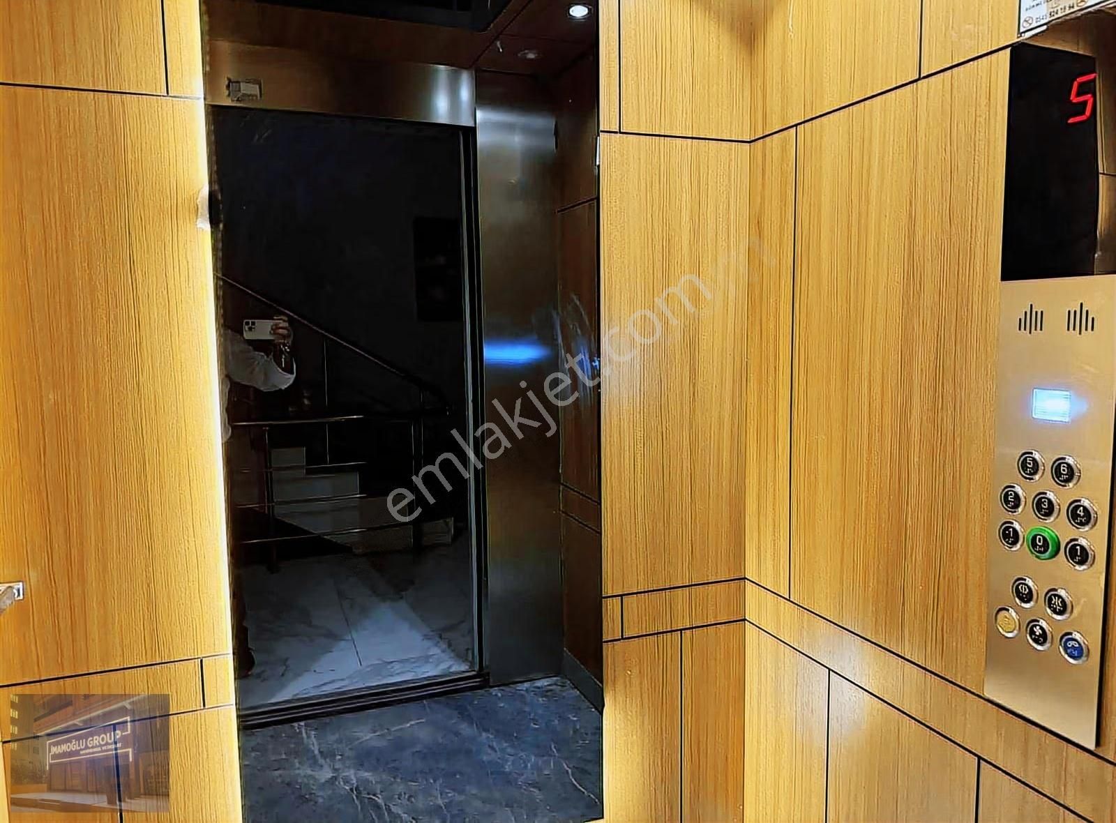 İmamoğlu Group'tan Güzelşehirde Önü Açık Son Katın Altı Lüks 3+1 - Görsel 30