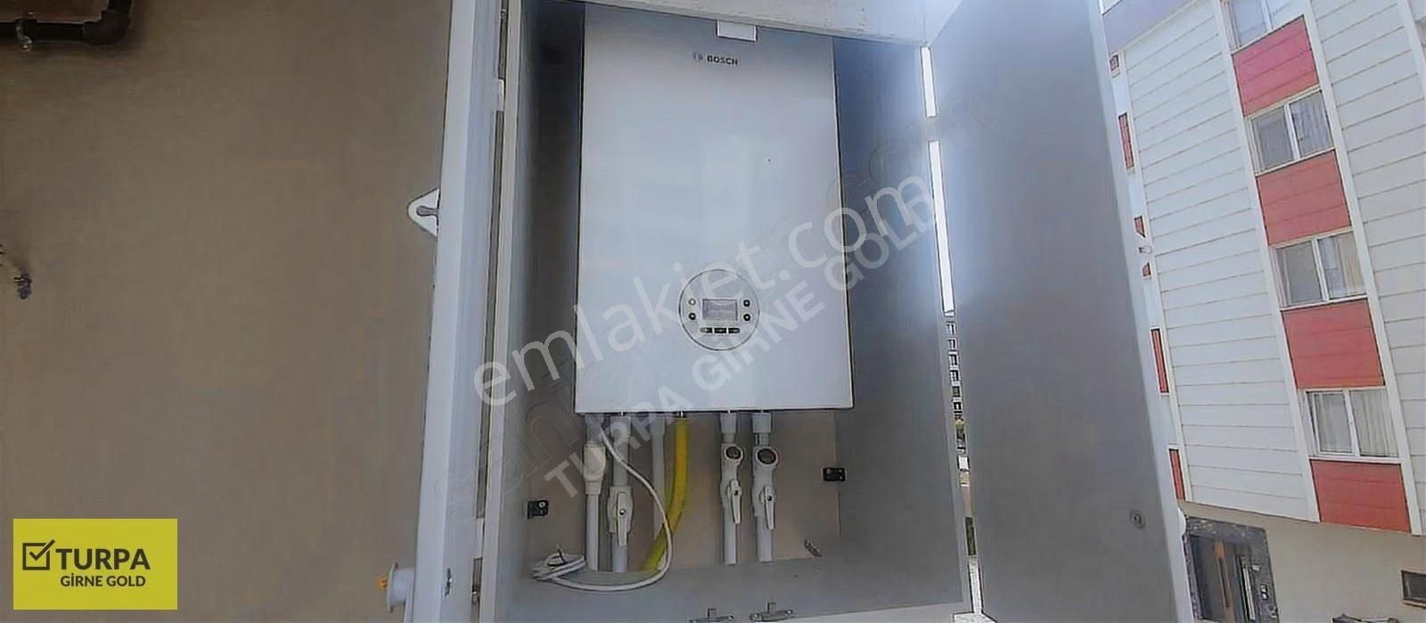 Menemen Koyundere' De Bitmek Üzere Sıfır 3+1 Daire