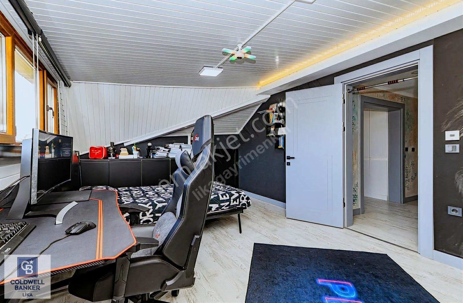 Trabzon Kule Sitesi'nde Geniş Bahçeli Masrafsız Lüks Villa - Görsel 7