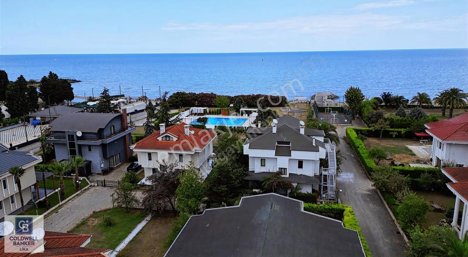 Trabzon Kule Sitesi'nde Geniş Bahçeli Masrafsız Lüks Villa - Görsel 16