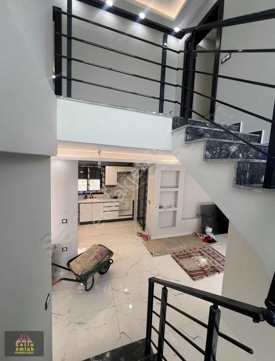 Kuşadası Güzelçamlı'da 4 + 1 Tam Müstakil Villa Satılık - Görsel 11