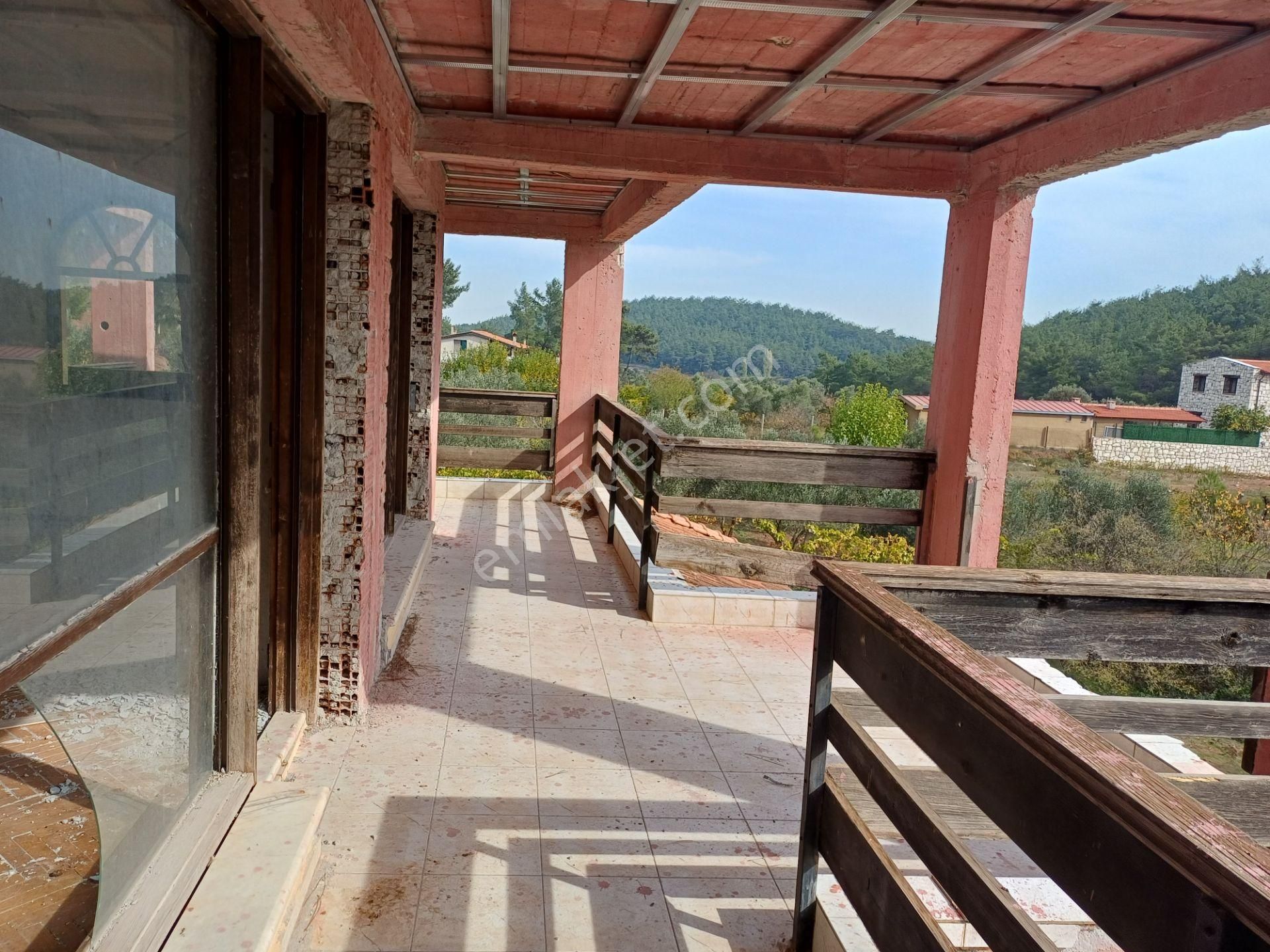 İzmir Menderes Yeniköyde 5685 M2 Tek Tapu Malikhane Ev Bahçe Bakımsız - Görsel 24