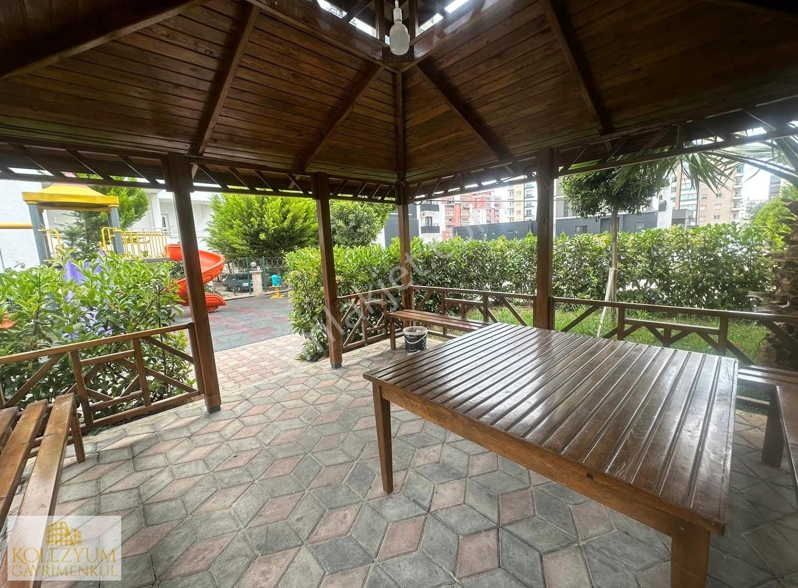 Kolezyum'dan Mezitli Soli Civarı Havuzlu Özel Tasarım 2+1 ! - Görsel 3