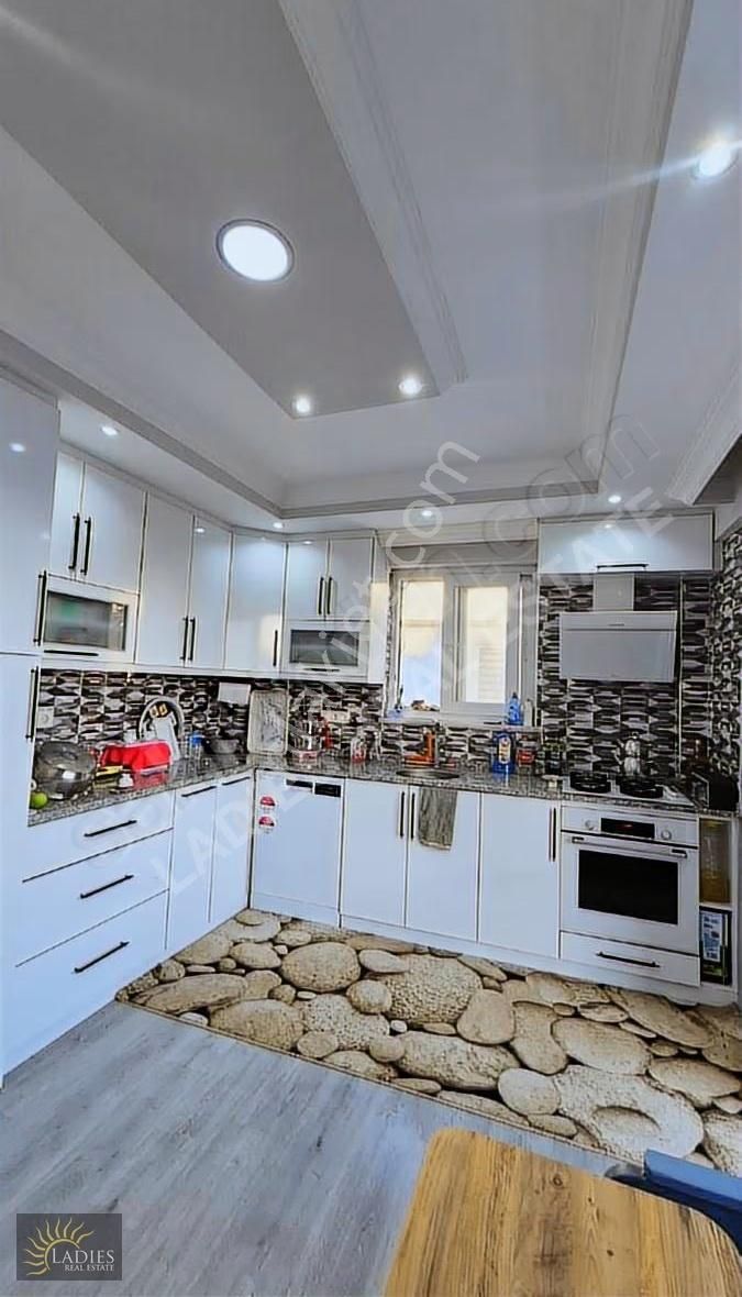 Ladıes Gayrımenkul'den 3+1 Kapalı Mutfak Satılık Daire - Görsel 10
