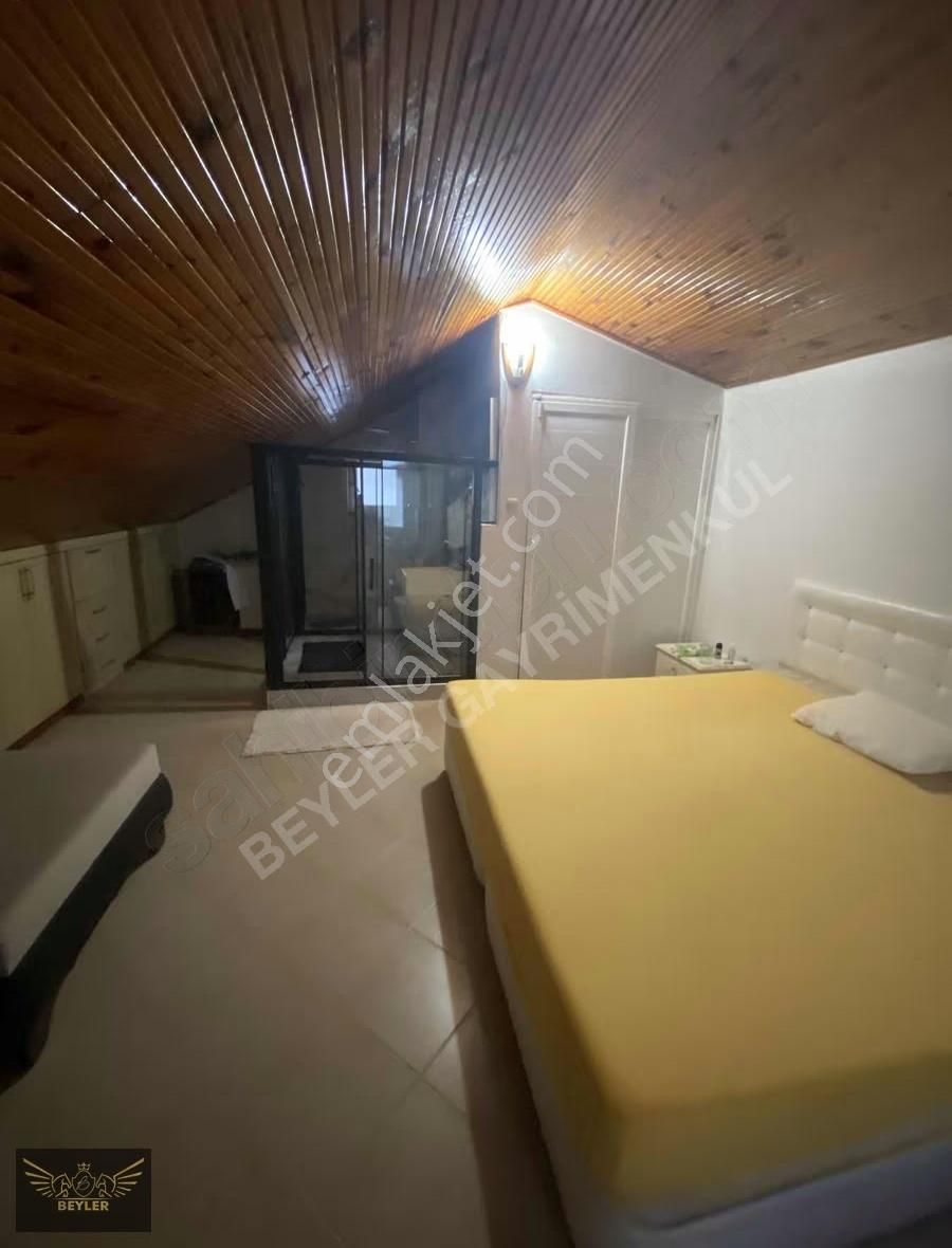 Boğazkent Denize Yürüme Mesafesinde Eşyalı Satılık 3+1 Villa