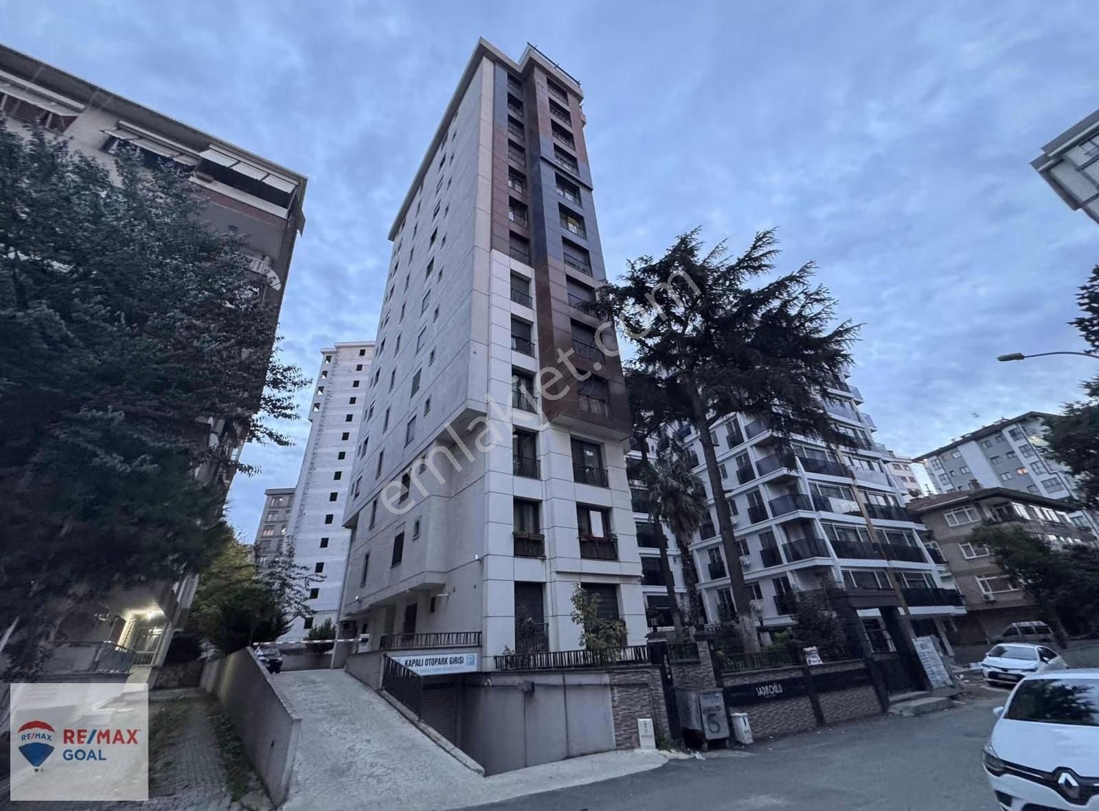Feneryolunda Deniz Manzaralı, Ebeveyn Banyolu 3+1 Satılık Daire