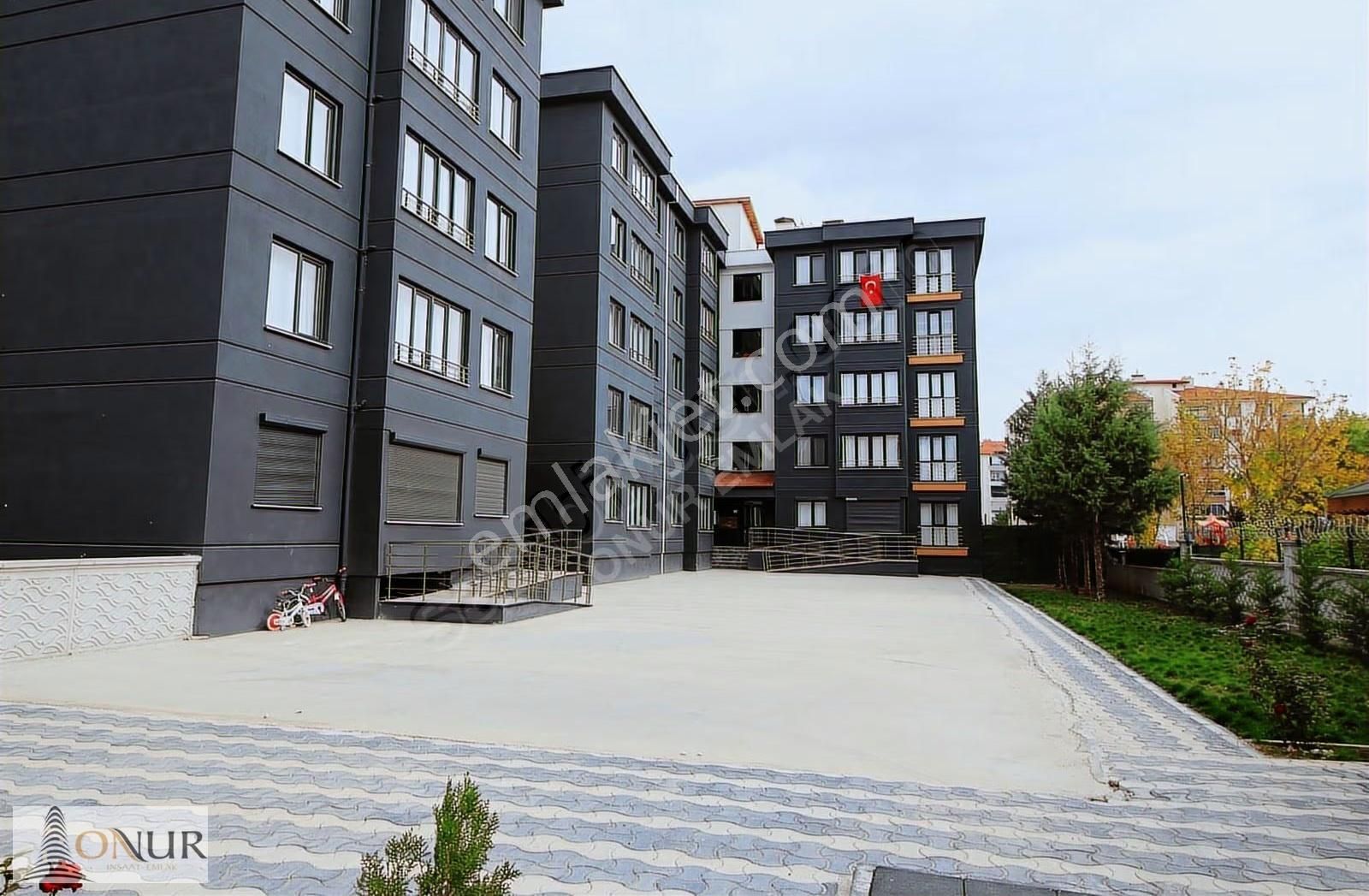 Onur Emlak Alpaslan Mah.site İçi Kapalı Otoparklı 4+1 Daire - Görsel 12