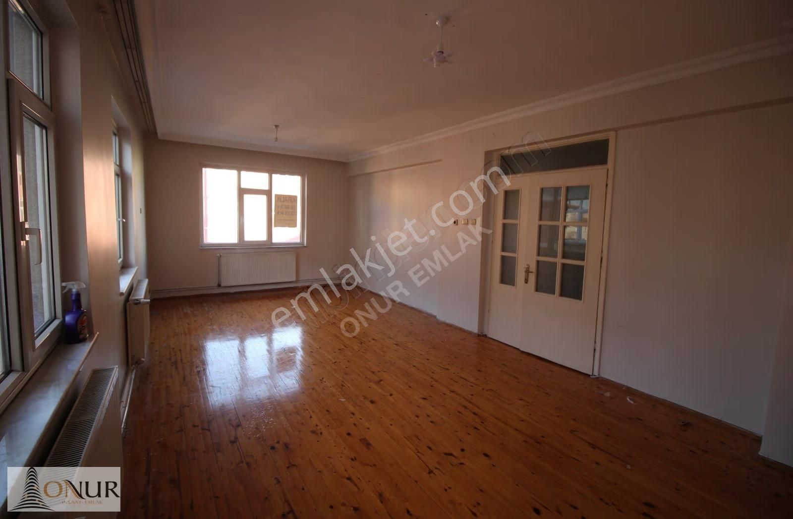 Onur Emlak Numune Hast. Acil Karşısı 4+1 Geniş Bakımlı - Görsel 11