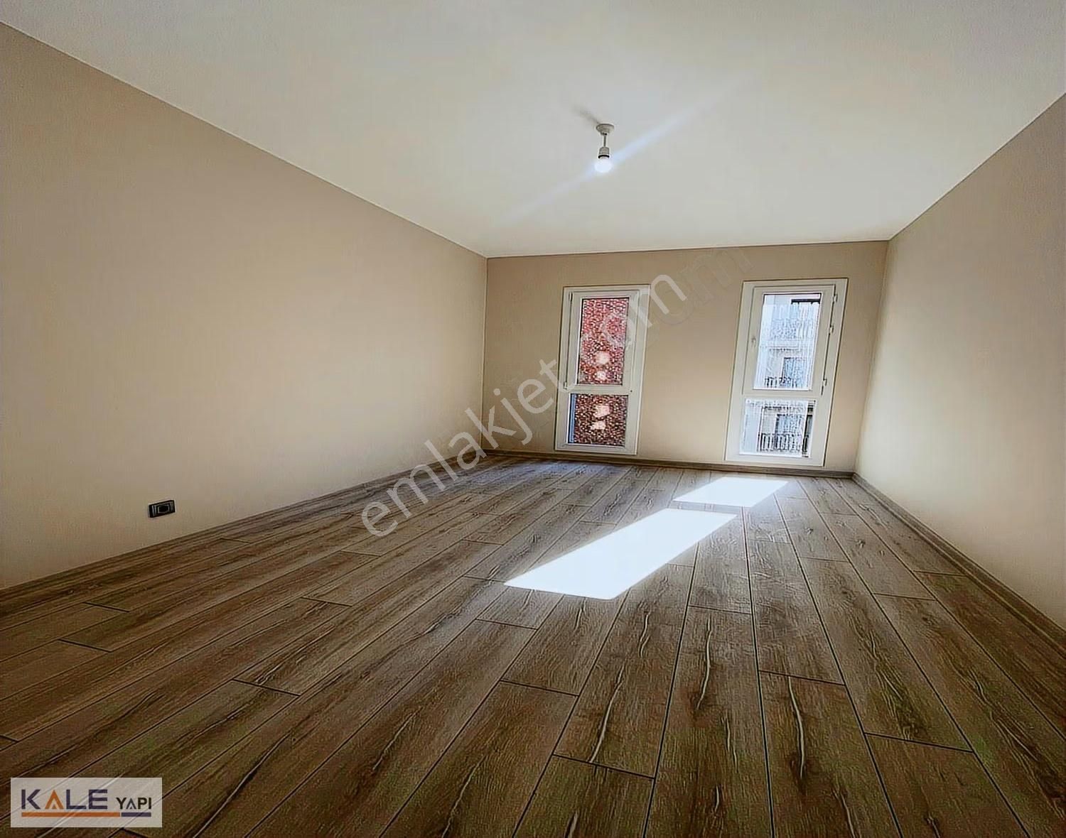 Bahçeşehir Metro Projesinin Dibinde 1+1 Satılık Daire - Görsel 4