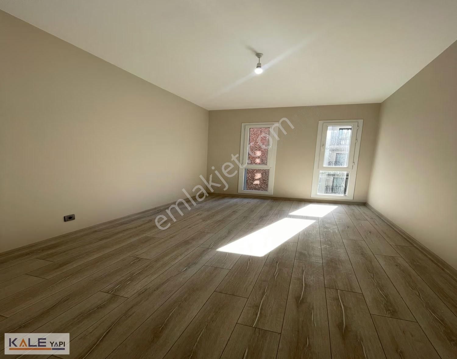 Bahçeşehir Metro Projesinin Dibinde 1+1 Satılık Daire - Görsel 8