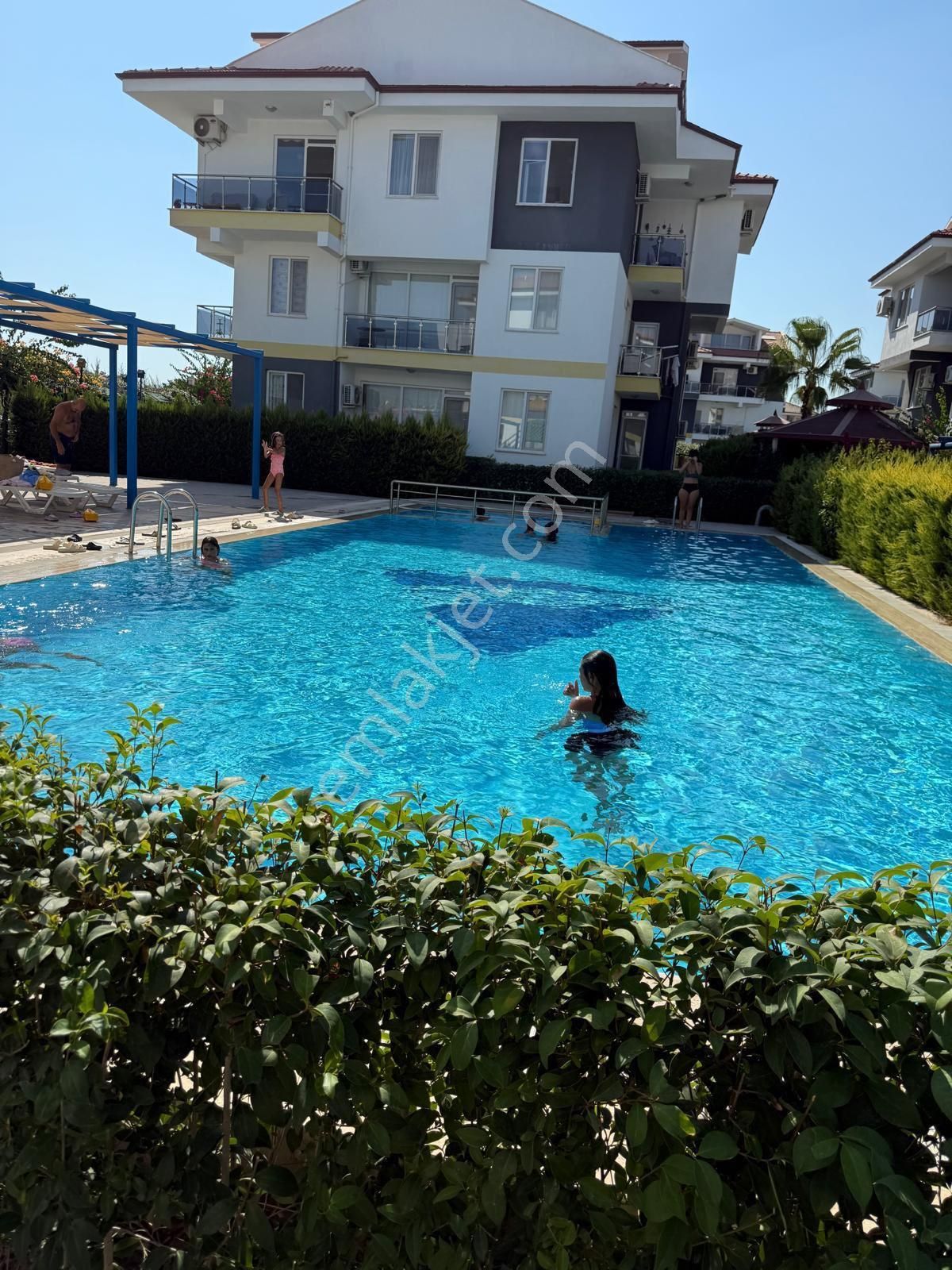 Piramit Papatya 1 Sitesinde, Klimalı, Eşyalı 2+1 Bahçe Katı Daire! - Görsel 35