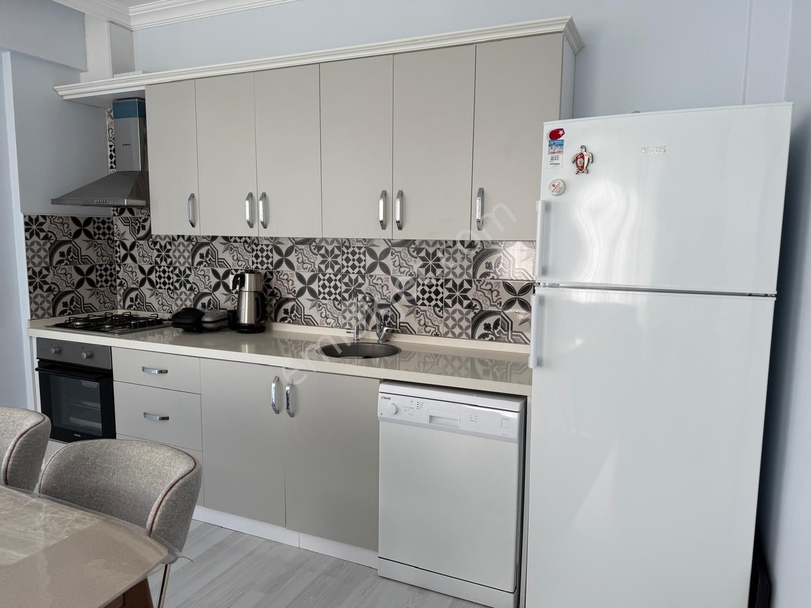 Piramit Papatya 1 Sitesinde, Klimalı, Eşyalı 2+1 Bahçe Katı Daire! - Görsel 14