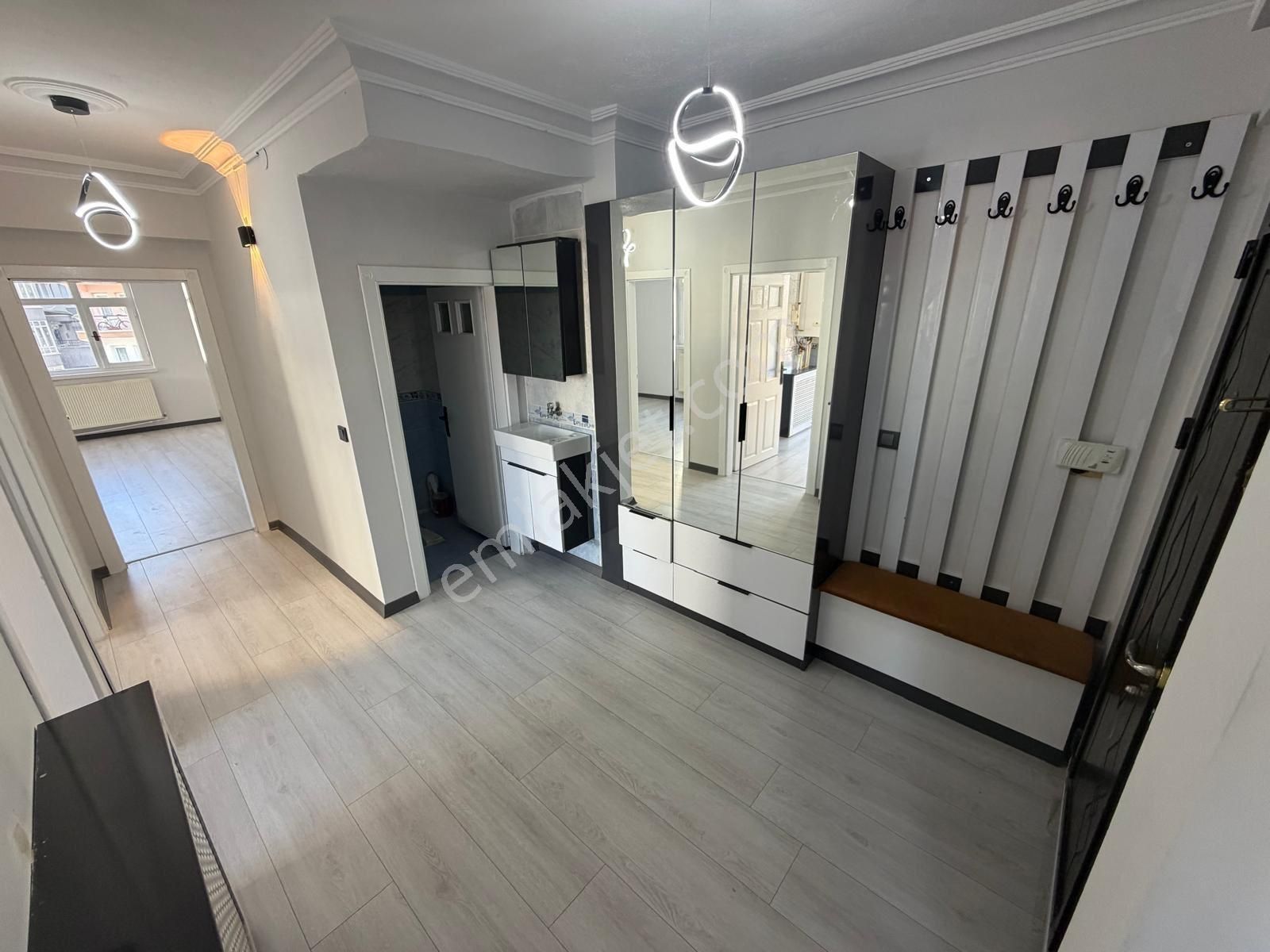 Bayram Gayrimenkul Pınarbaşı Mah 3+1 Ara Katta Asansörlü Full Yapılı Satılık Daire - Görsel 31