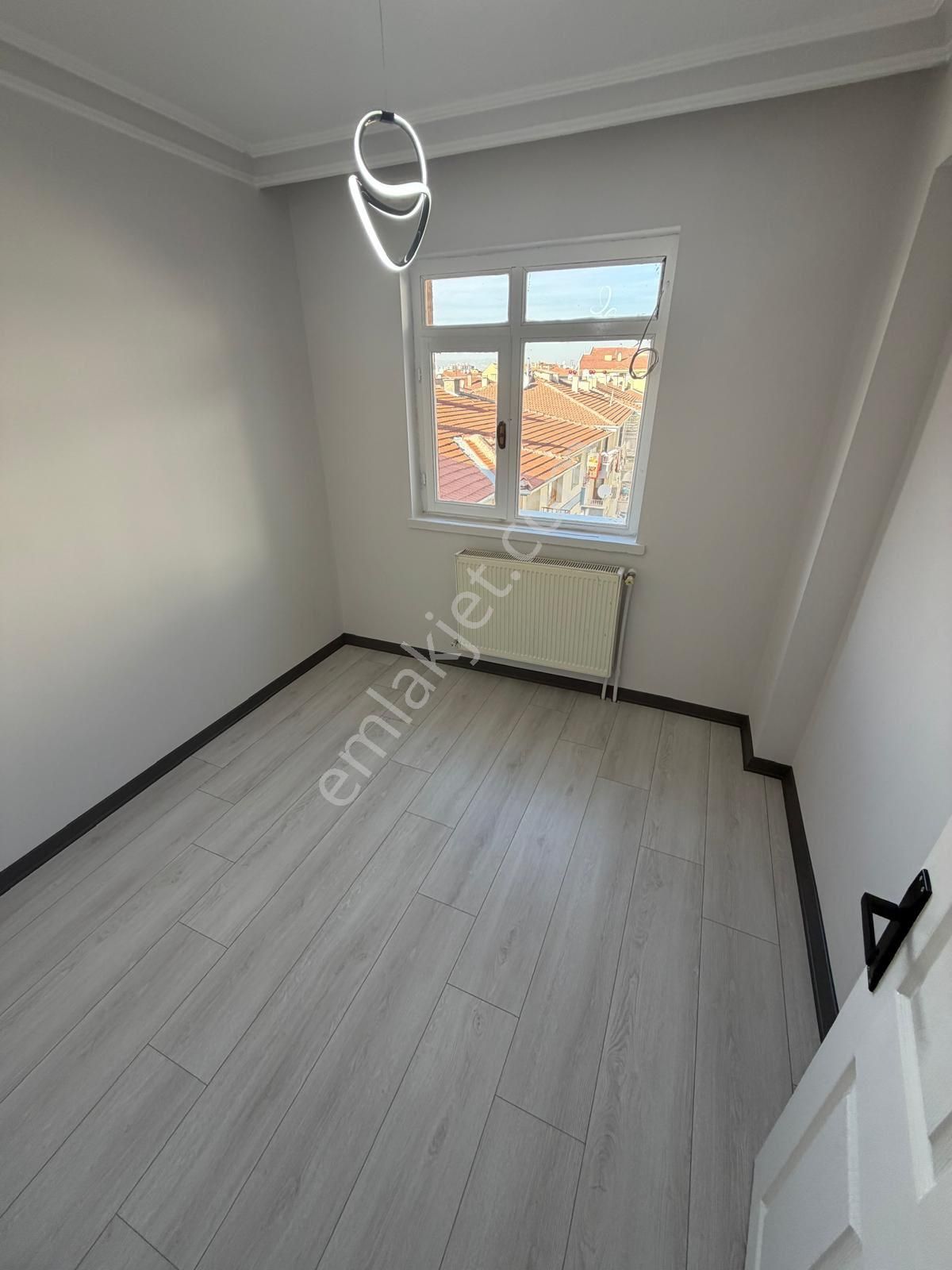 Bayram Gayrimenkul Pınarbaşı Mah 3+1 Ara Katta Asansörlü Full Yapılı Satılık Daire - Görsel 21