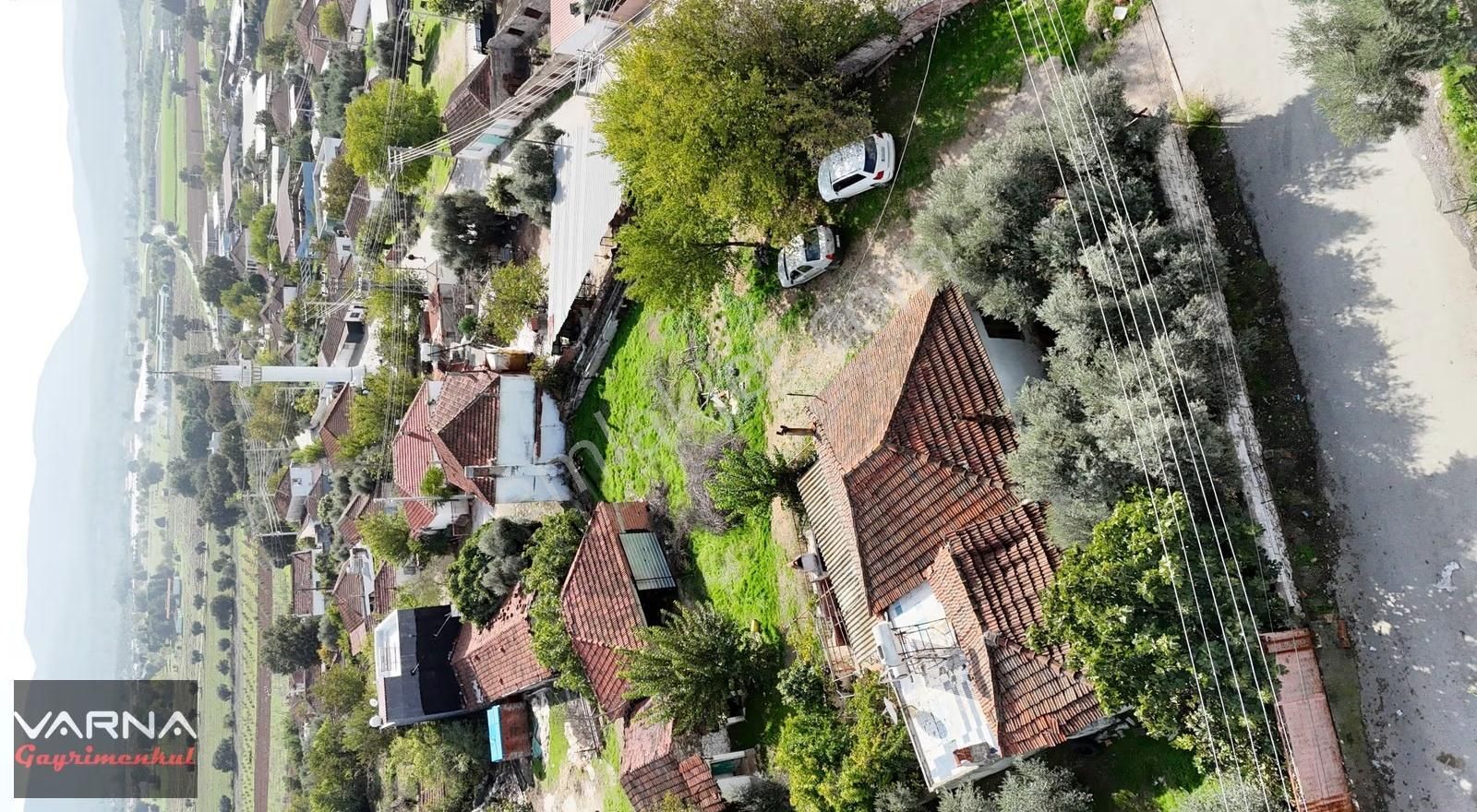 Menderes Çakaltepe Satılık Tek Müstakil Tapu 680 M2 Bahçeli Ev - Görsel 4