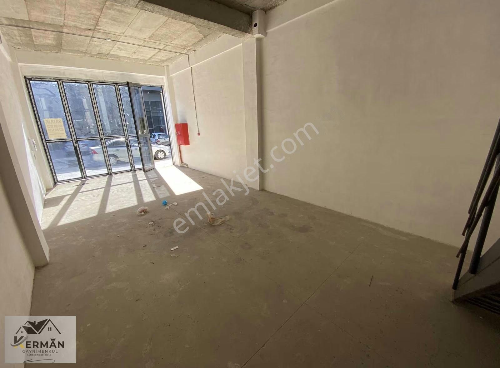 Kerman'dan Sincan Sehaş Arenada Çift Katlı 160 M2 Satılık Dükkan - Görsel 9