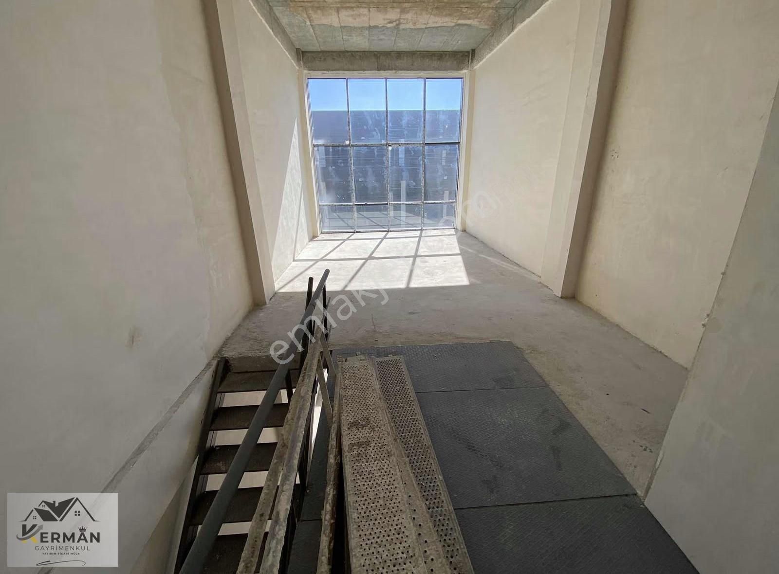 Kerman'dan Sincan Sehaş Arenada Çift Katlı 160 M2 Satılık Dükkan - Görsel 33