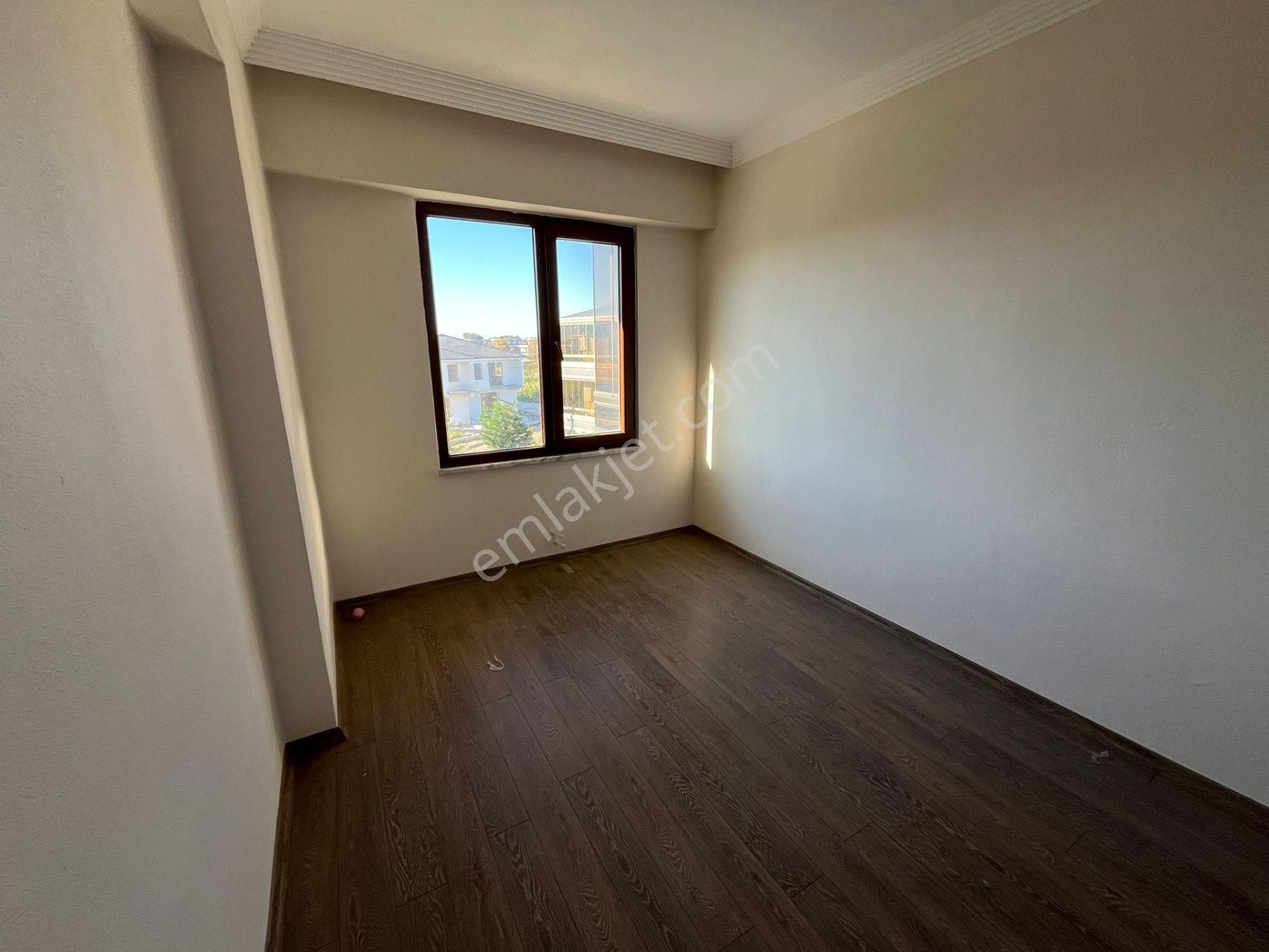 Karasu Narlife Sitesinde Havuz Cepheli 2+1 Kiralık Daire - Görsel 13