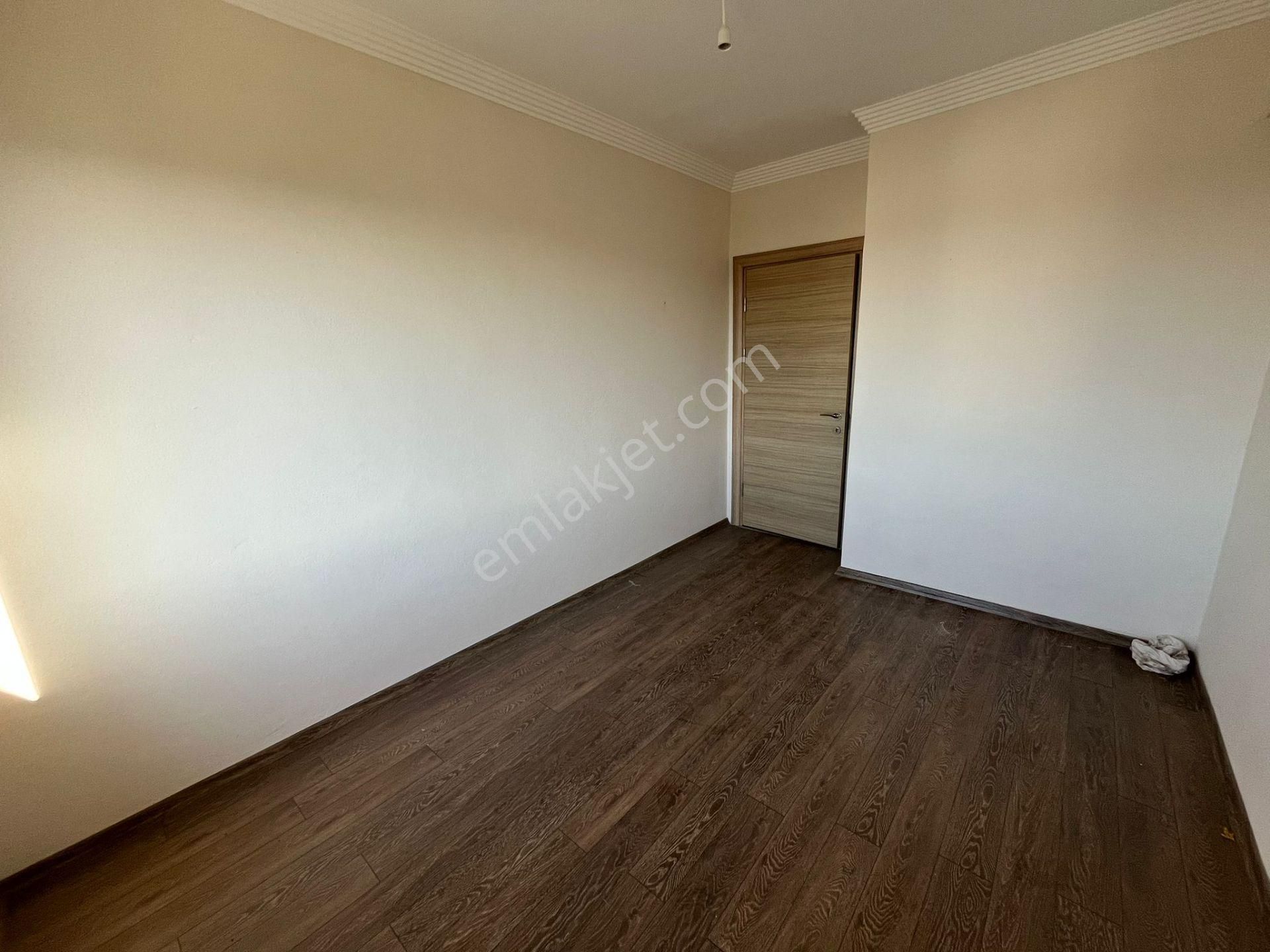 Karasu Narlife Sitesinde Havuz Cepheli 2+1 Kiralık Daire - Görsel 14
