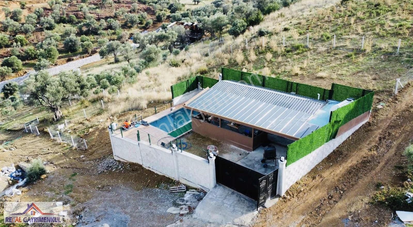 Real'den Menderes Akçaköyde 707 M2 Hisse Tapulu Bahçe