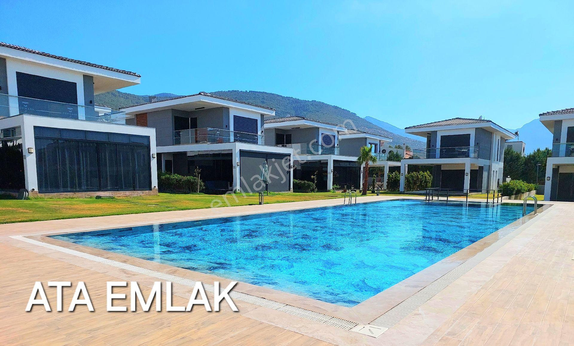 Güzelçamlıda Havuzlu Sitede Tek Müstakil Sıfır Villa - Görsel 31