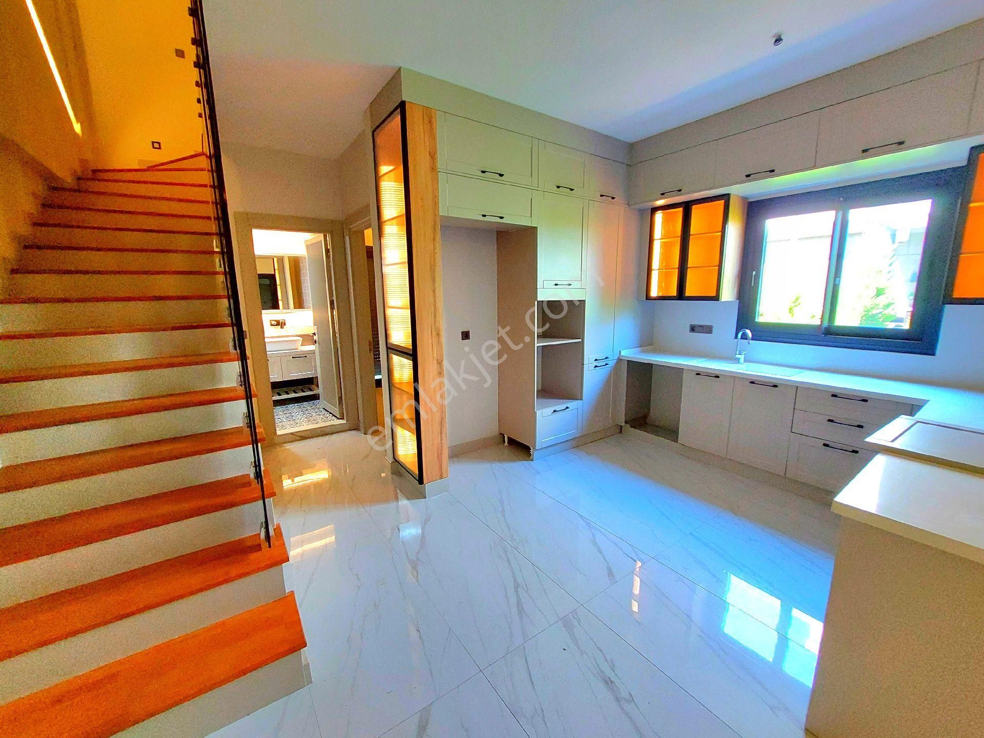 Güzelçamlıda Özel Havuzlu Tek Müstakil 4+1 Sıfır Villa - Görsel 20