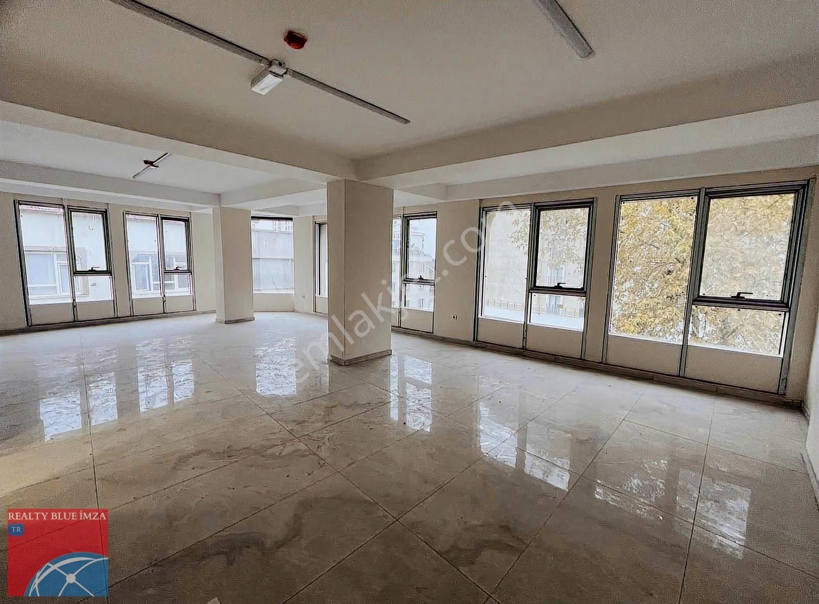 Zeytinburnu Seyitnizam 406m2 Kiralık Plaza - Görsel 14