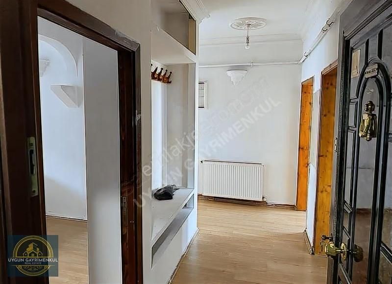 Başakşehir Şahintepe Kiralık 3+1 Ara Kat Daire - Görsel 4