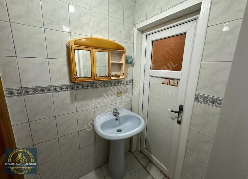 Başakşehir Şahintepe Kiralık 3+1 Ara Kat Daire - Görsel 3