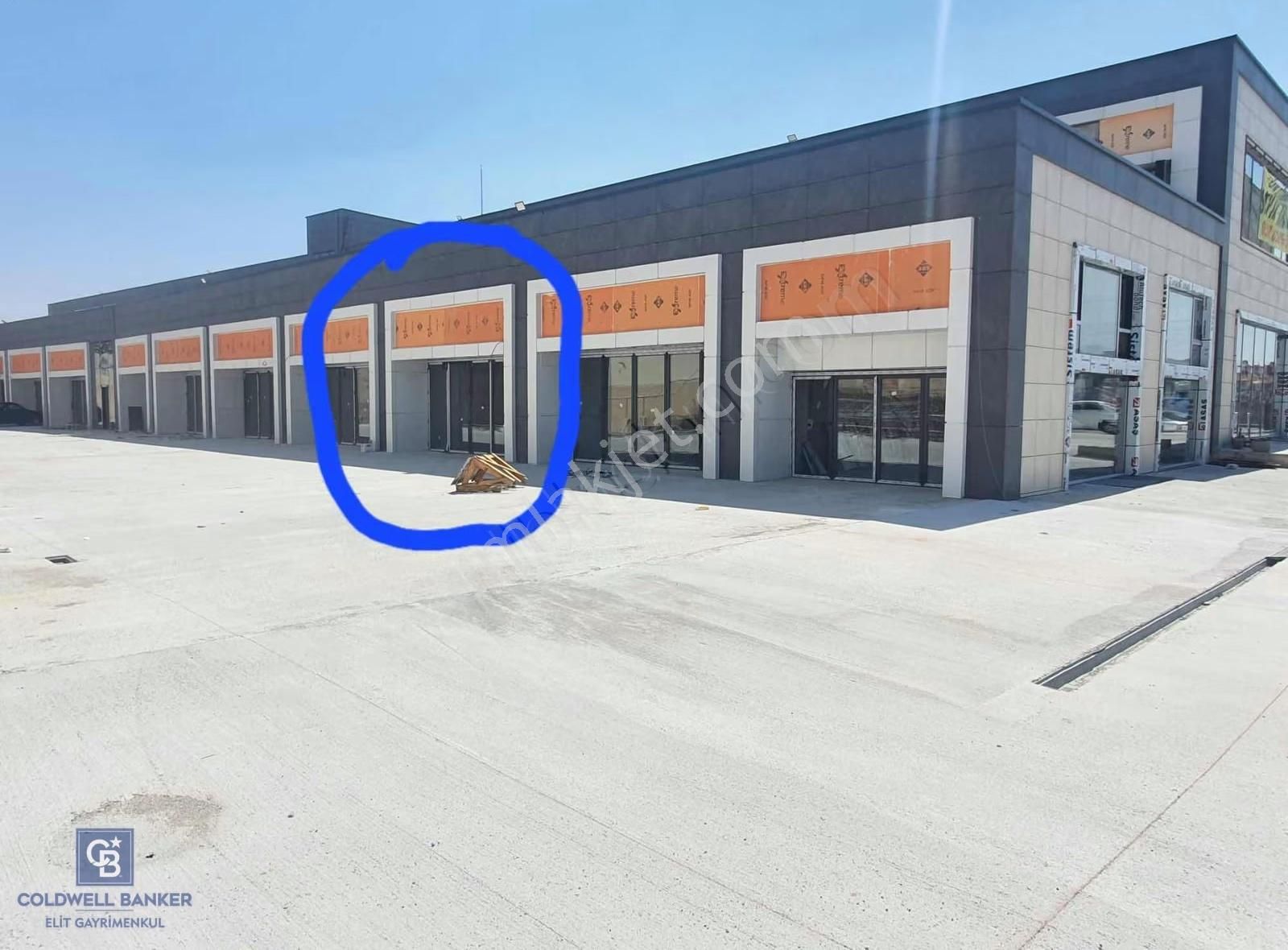 Sıncan Plevne Ozan Otonomda 72 M2 Satılık Dükkan - Görsel 2