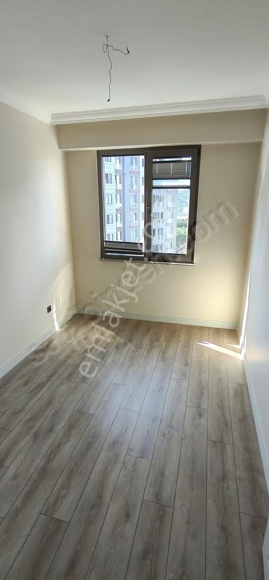 Akasya Port'ta 3+1 Havuz Cepheli Kiralık Daire - Görsel 9