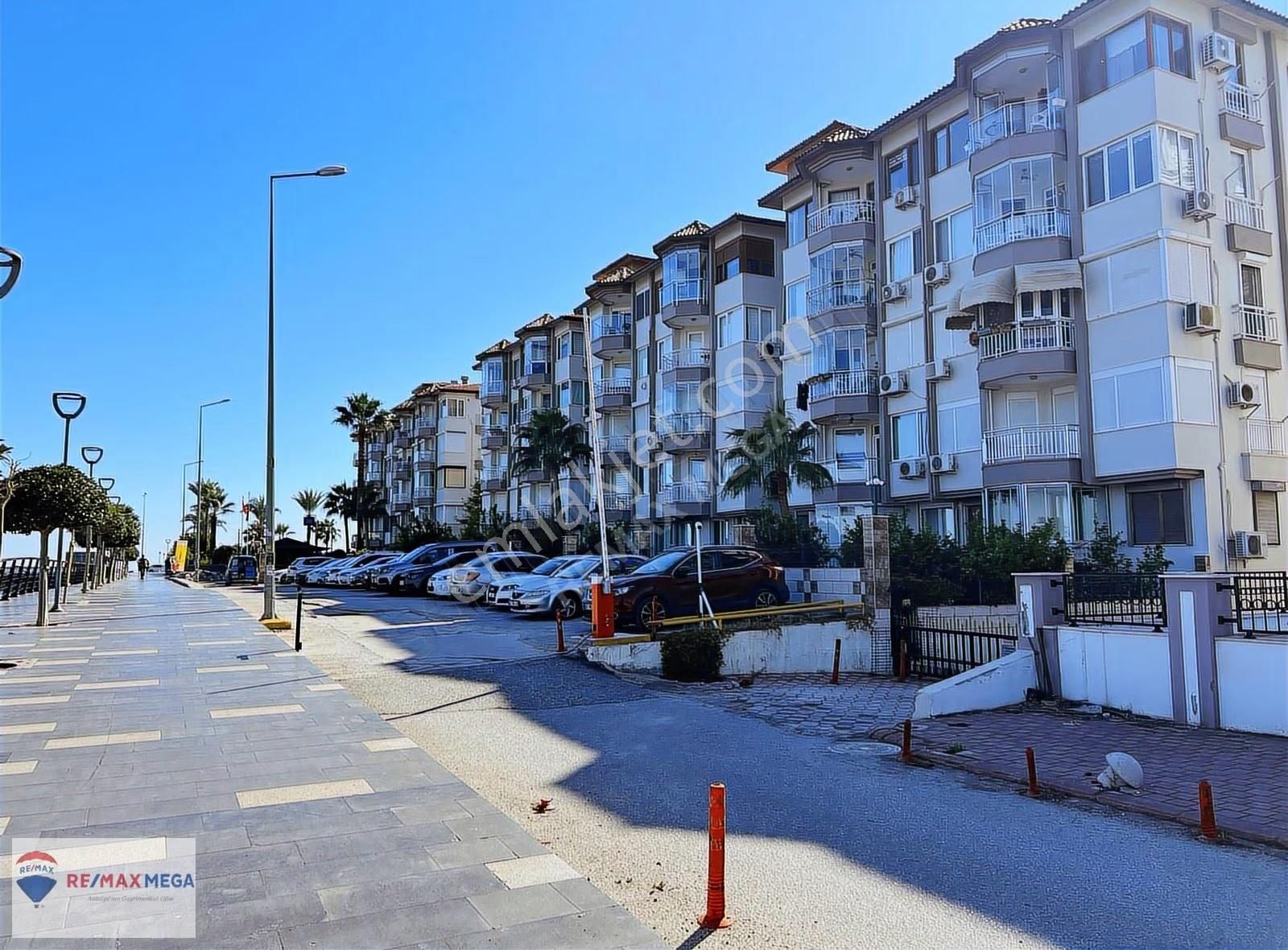 Liman Mahallesi'nde Panoramik Deniz Manzaralı 1+1 Eşyalı Kiralık - Görsel 2