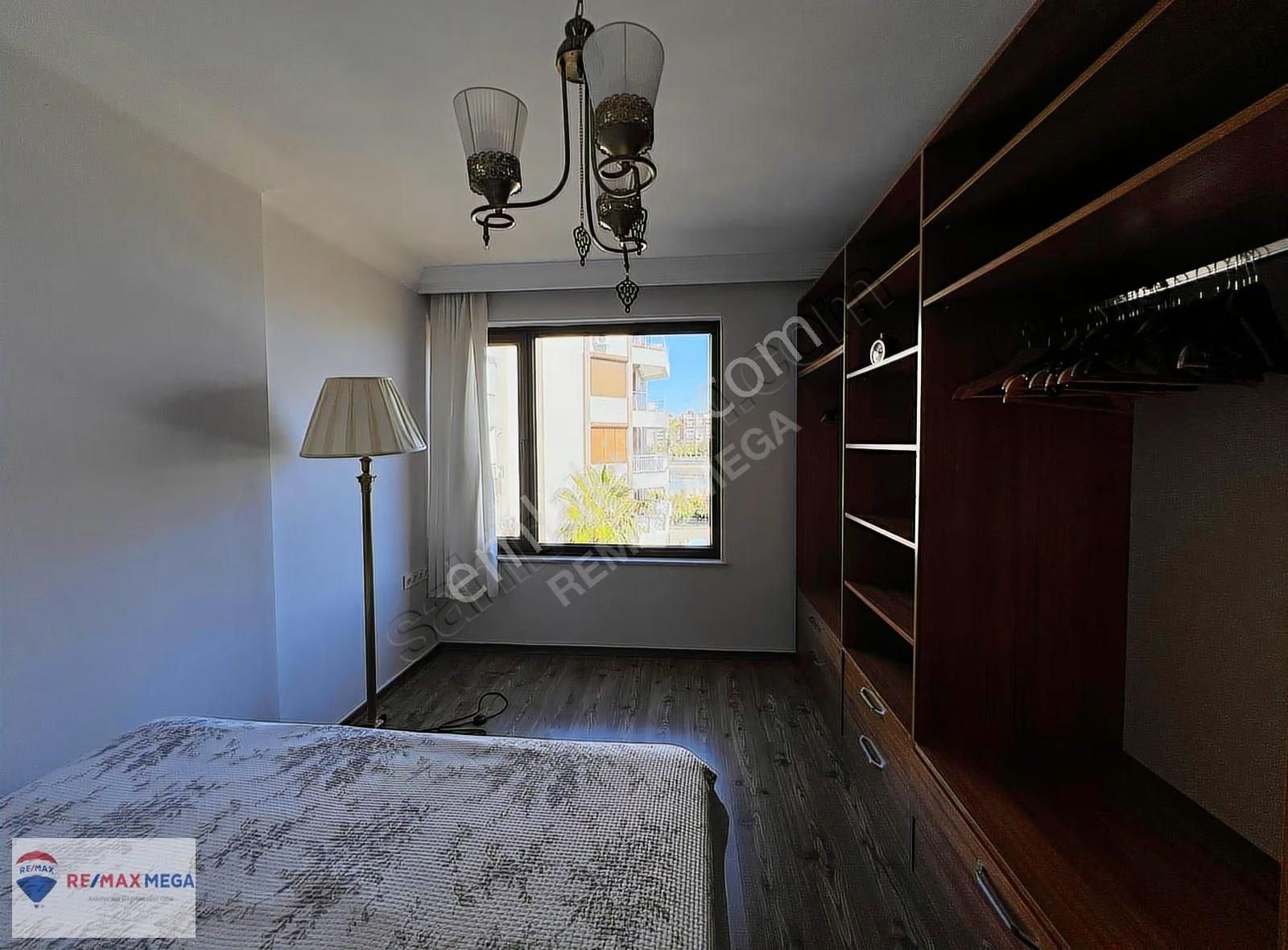 Liman Mahallesi'nde Panoramik Deniz Manzaralı 1+1 Eşyalı Kiralık - Görsel 17
