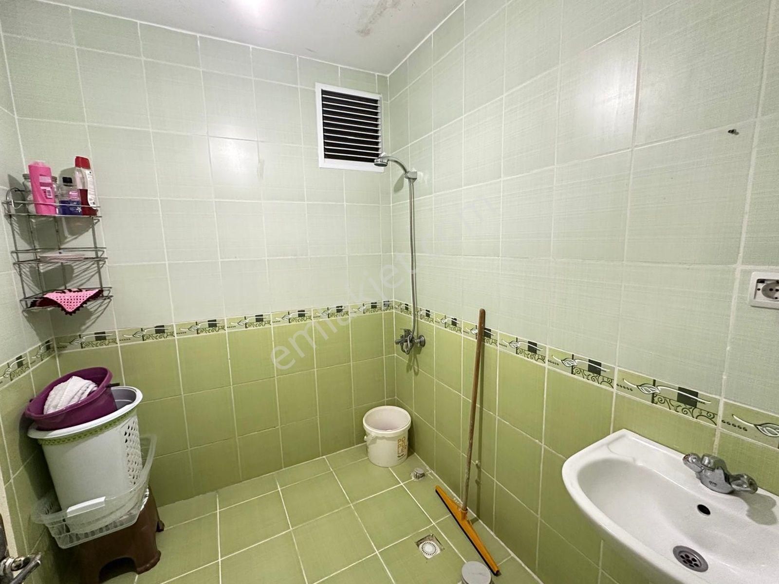 Beşikkaya'da Pazar Pazarına Yakın Geniş Kullanışlı 3+1 Katta Satılık Daire !! - Görsel 18