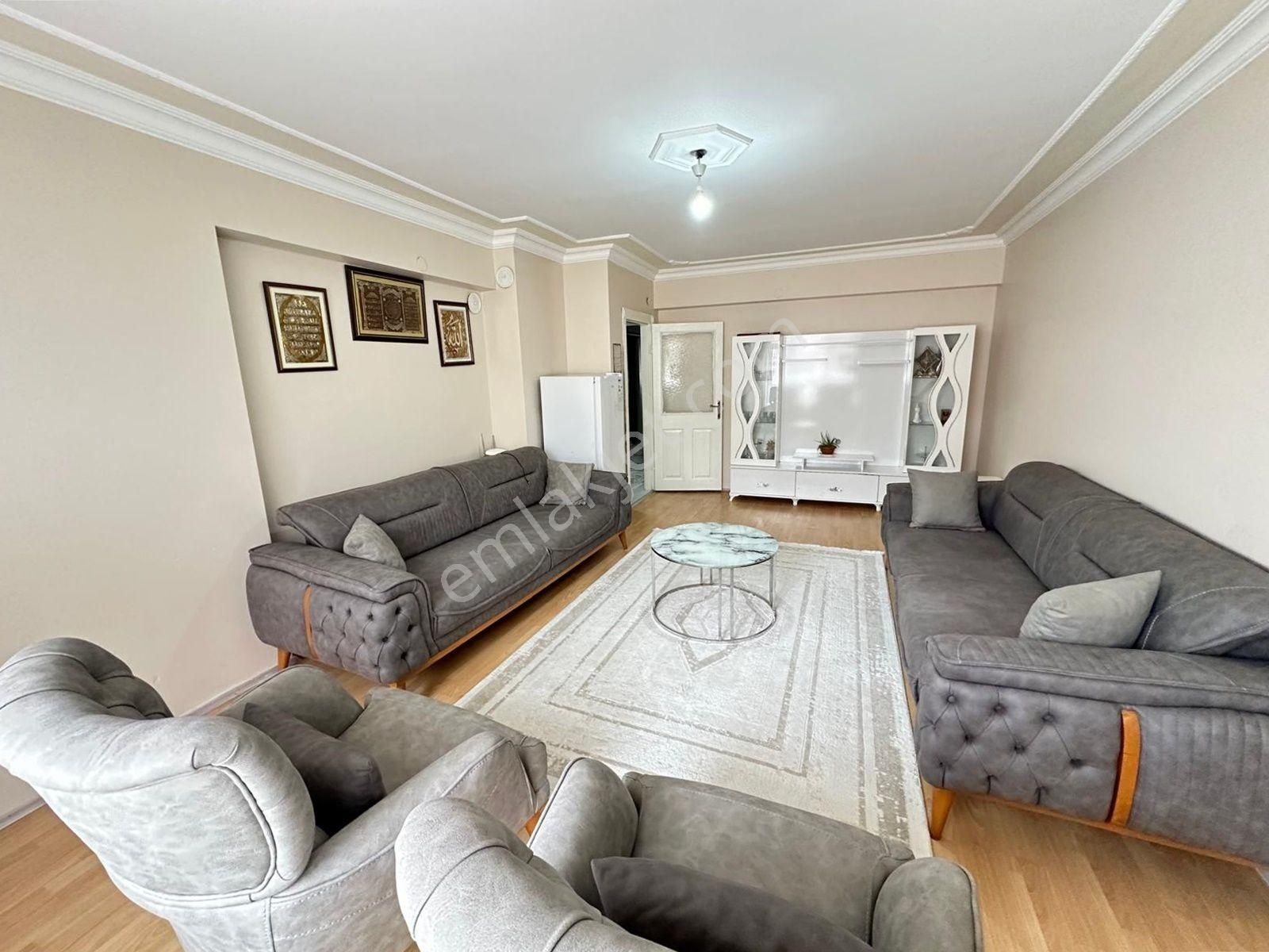 Beşikkaya'da Pazar Pazarına Yakın Geniş Kullanışlı 3+1 Katta Satılık Daire !! - Görsel 5